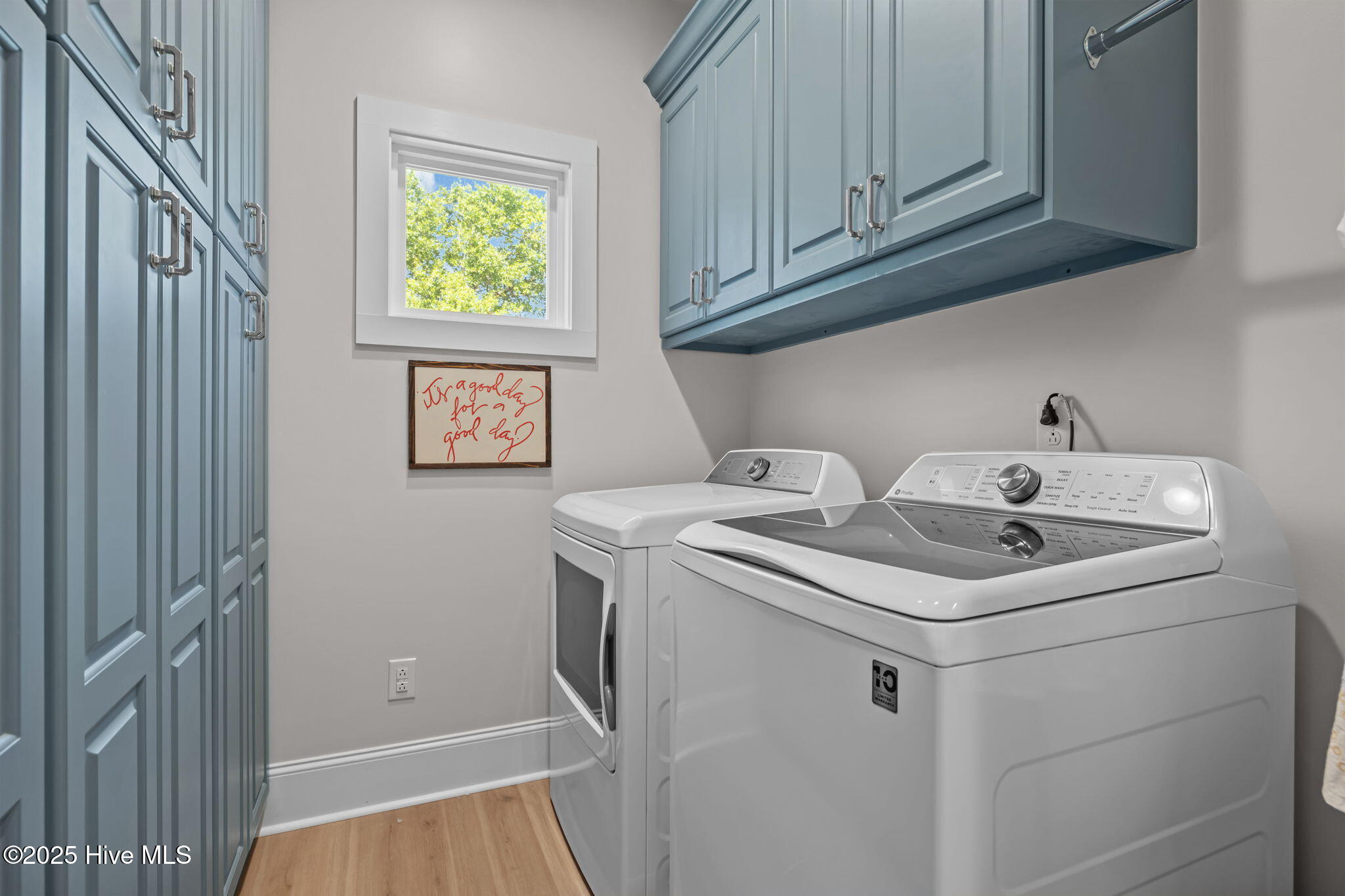 100549920 | Photo 39