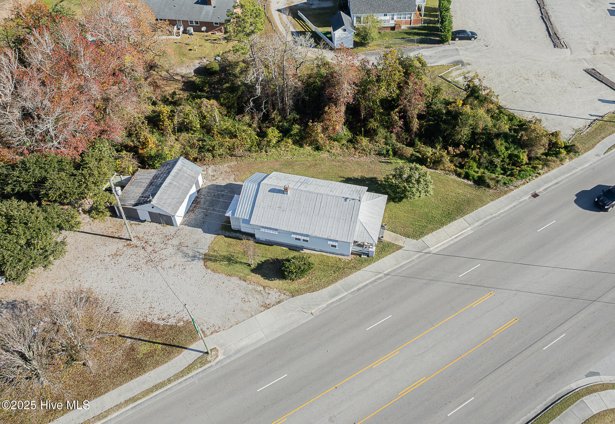 100544224 | Photo 44