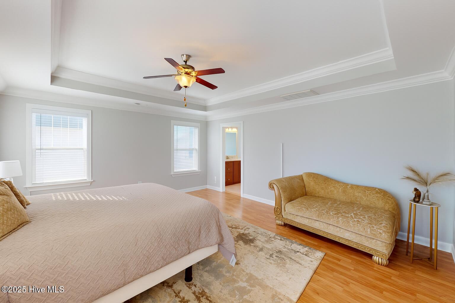 100526795 | Photo 33