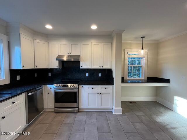 100544999 | Photo 10