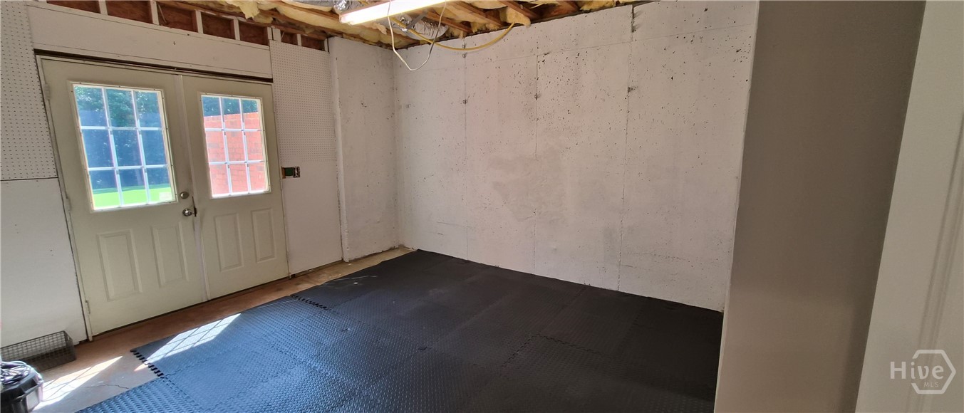 Terrace Storage/Gym Area