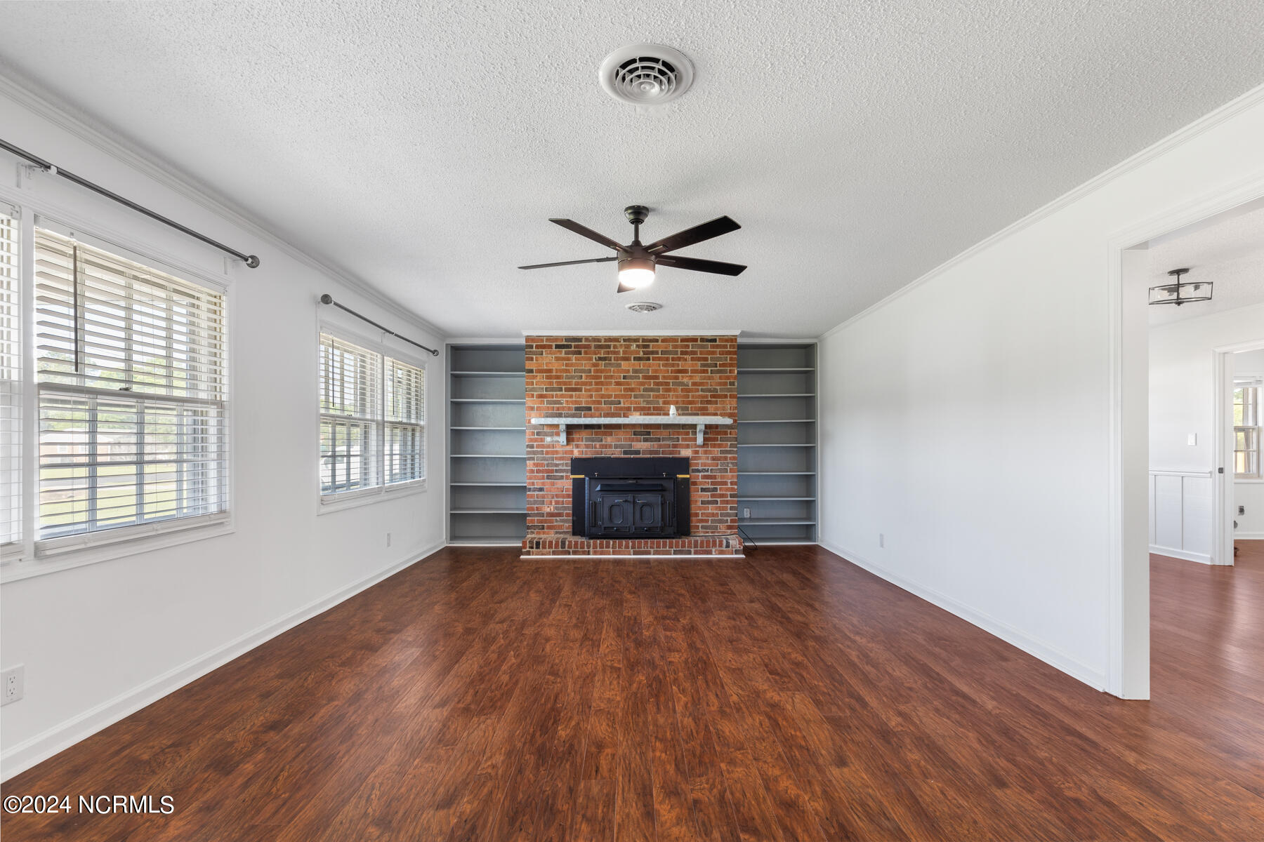 13 Collins Drive,Midway Park