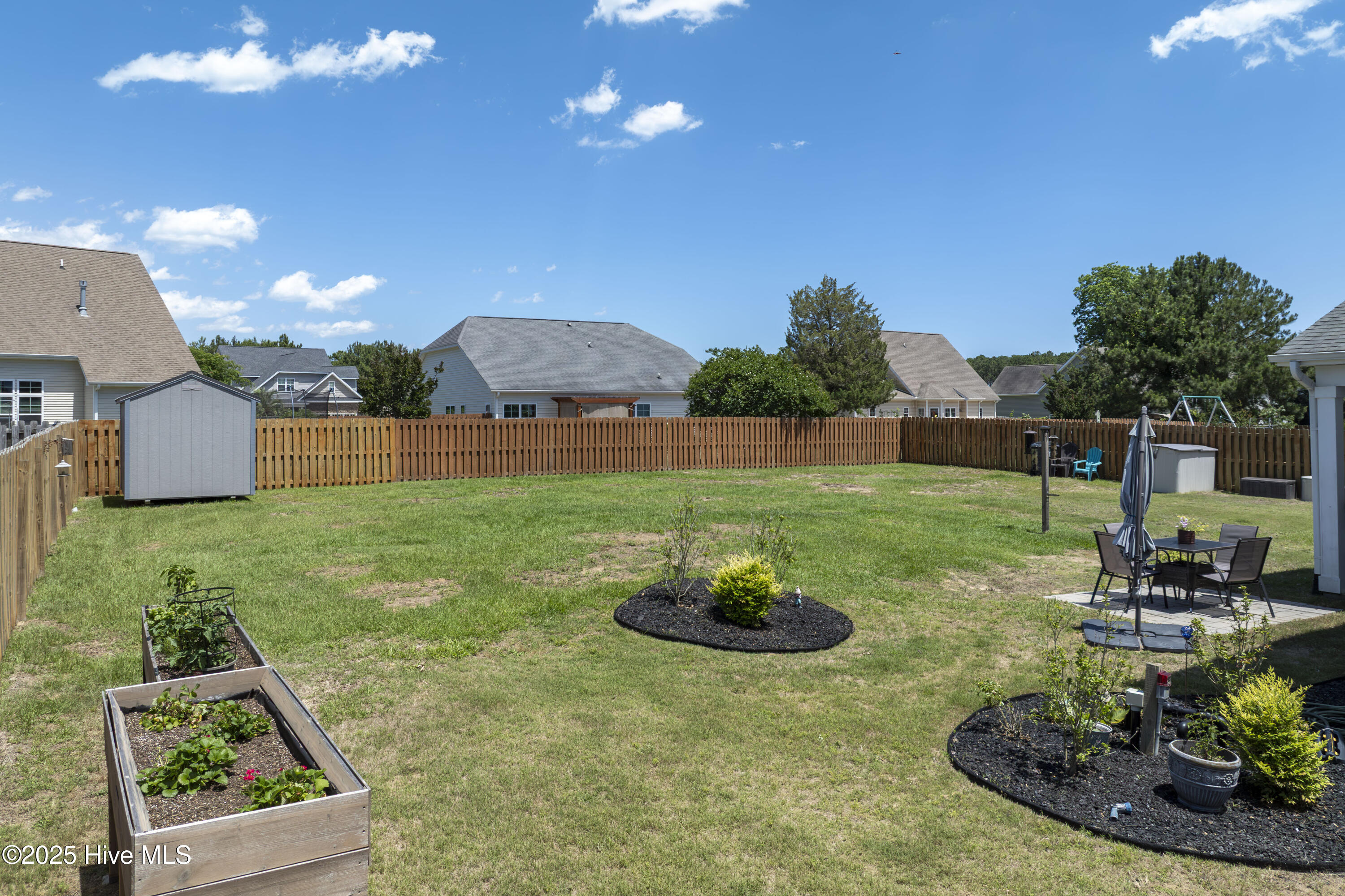 100509634 | Photo 52