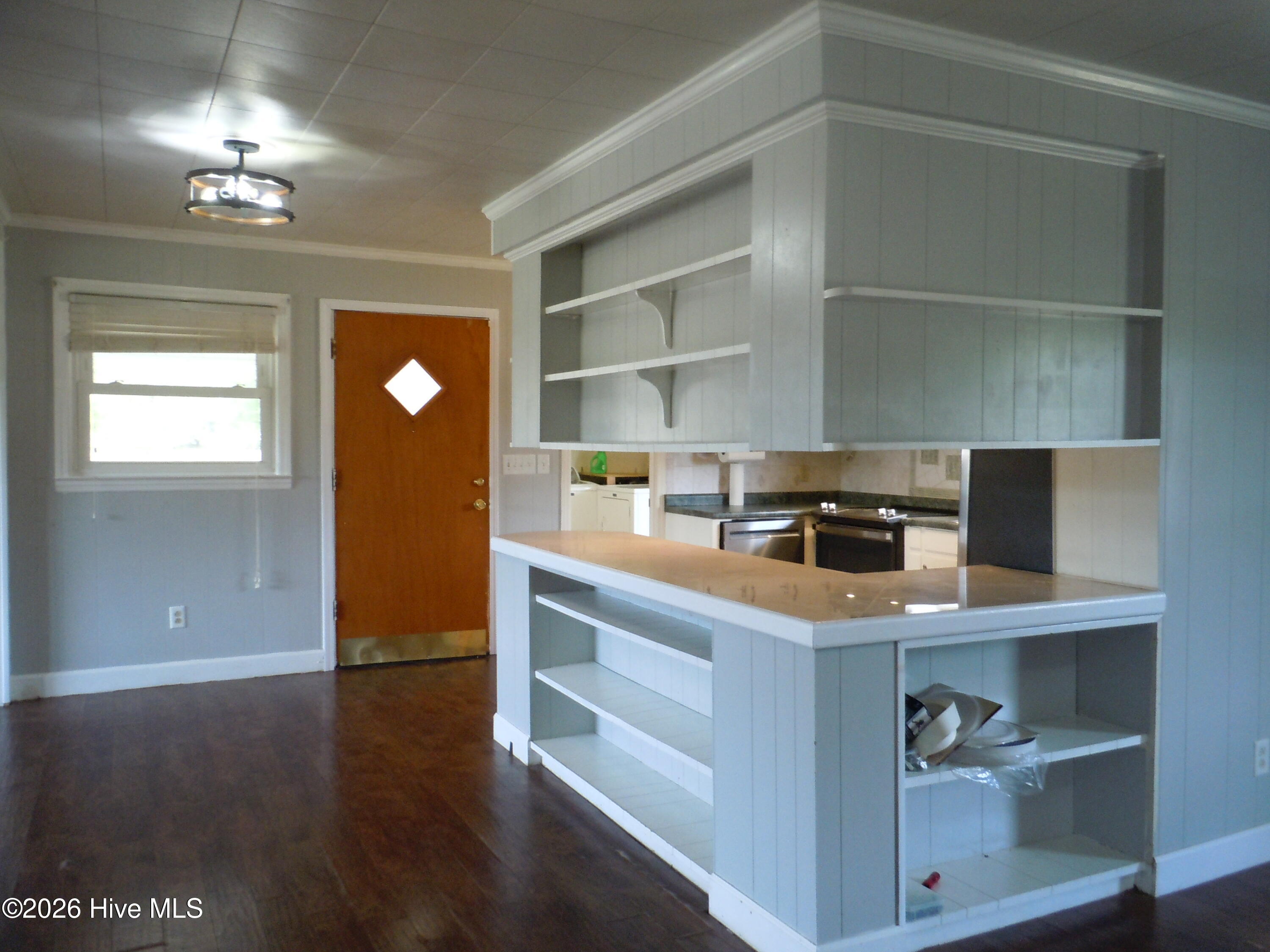 100565752 | Photo 14