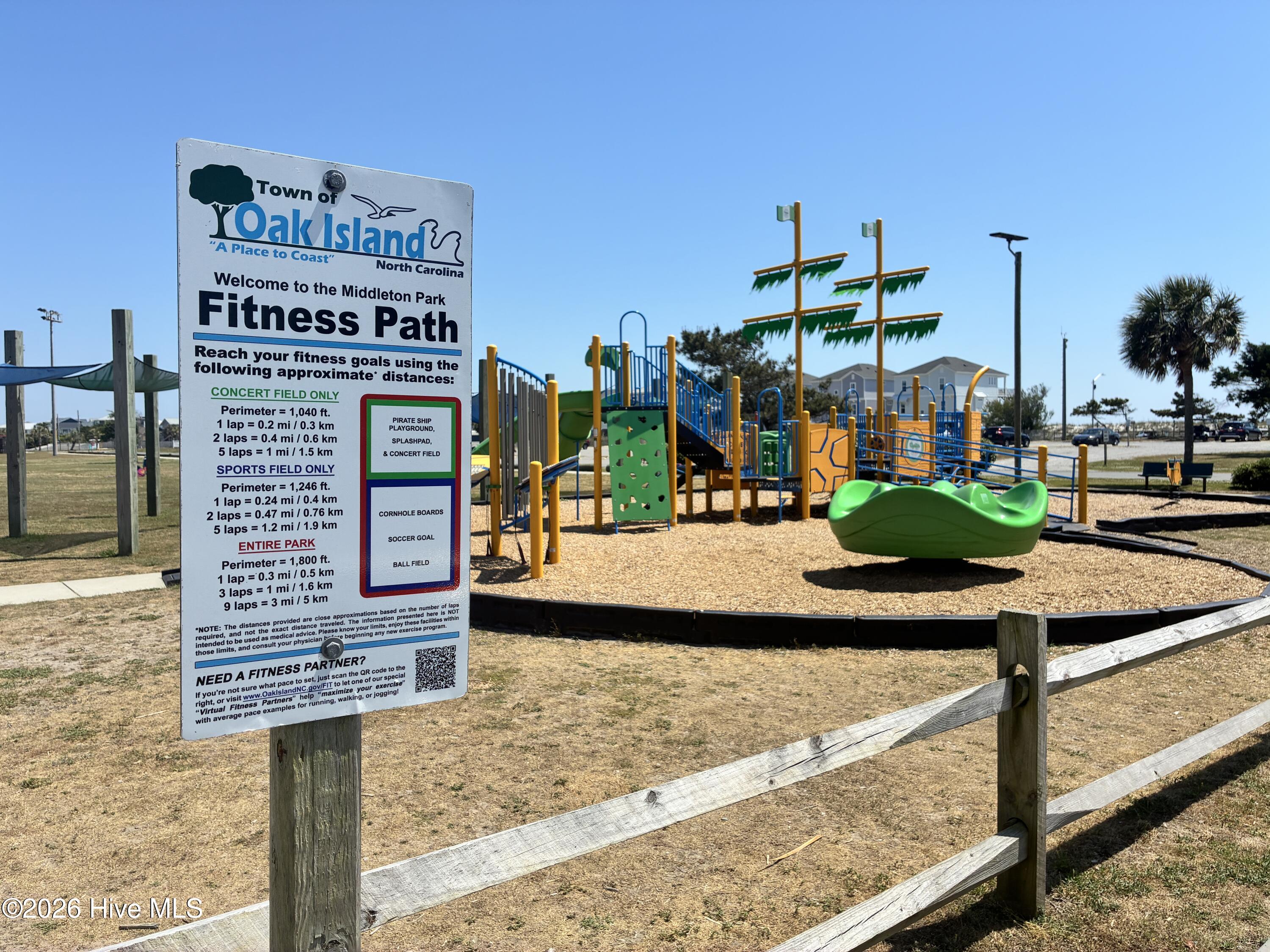 100569649 | Photo 51