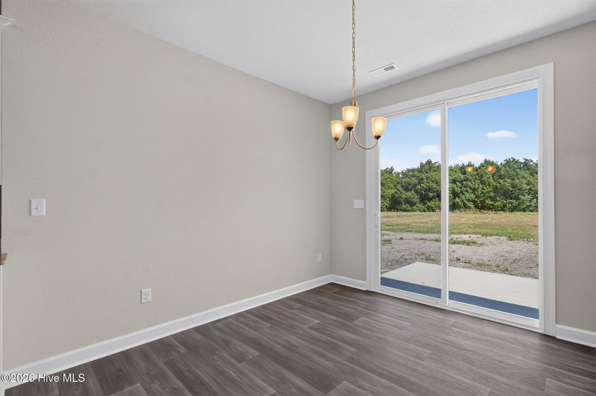 14-web-or-mls-105-indian-kettle-rd