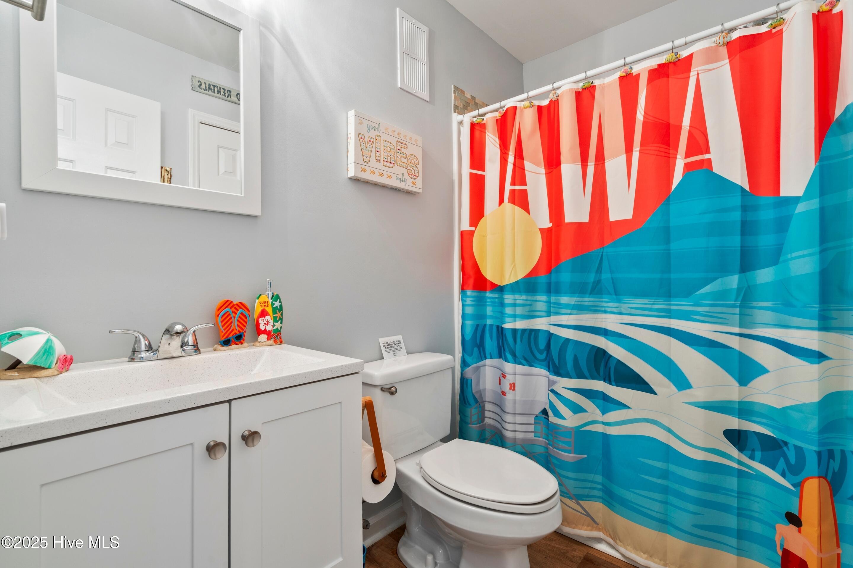 100535688 | Photo 29