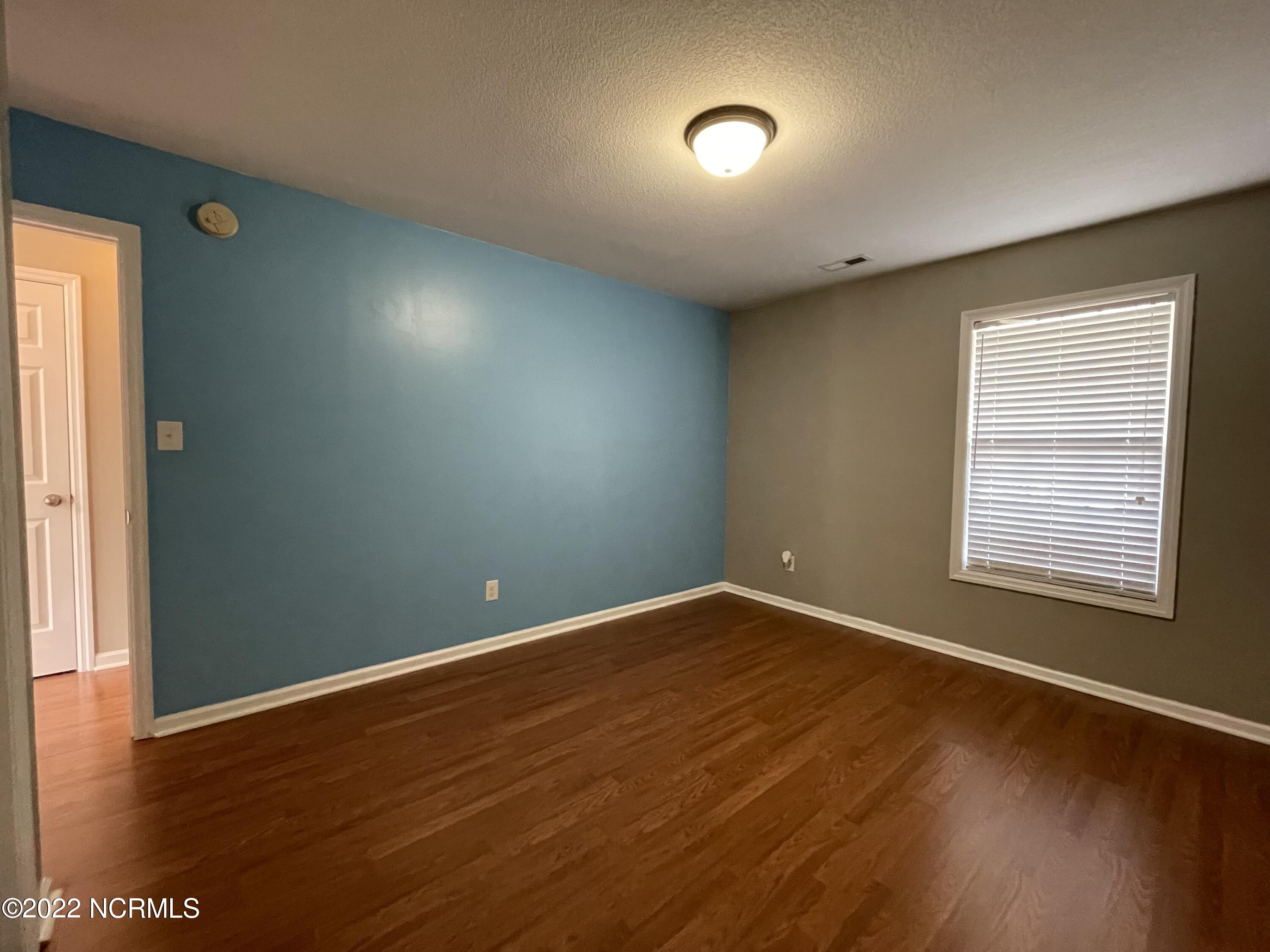 100538552 | Photo 11