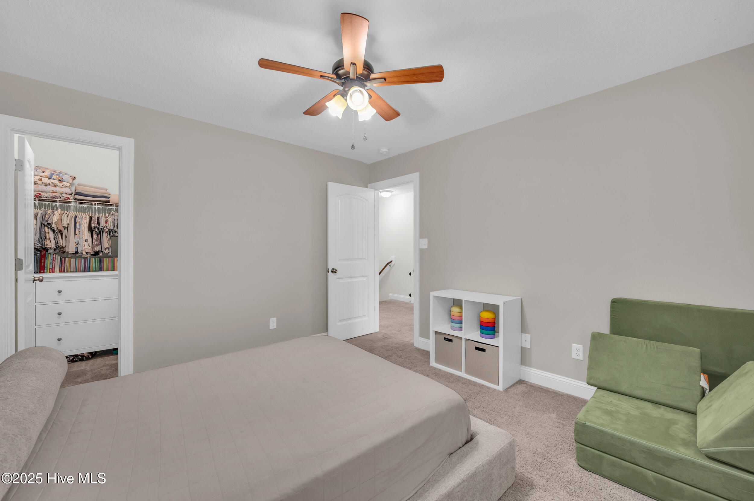 100522900 | Photo 26