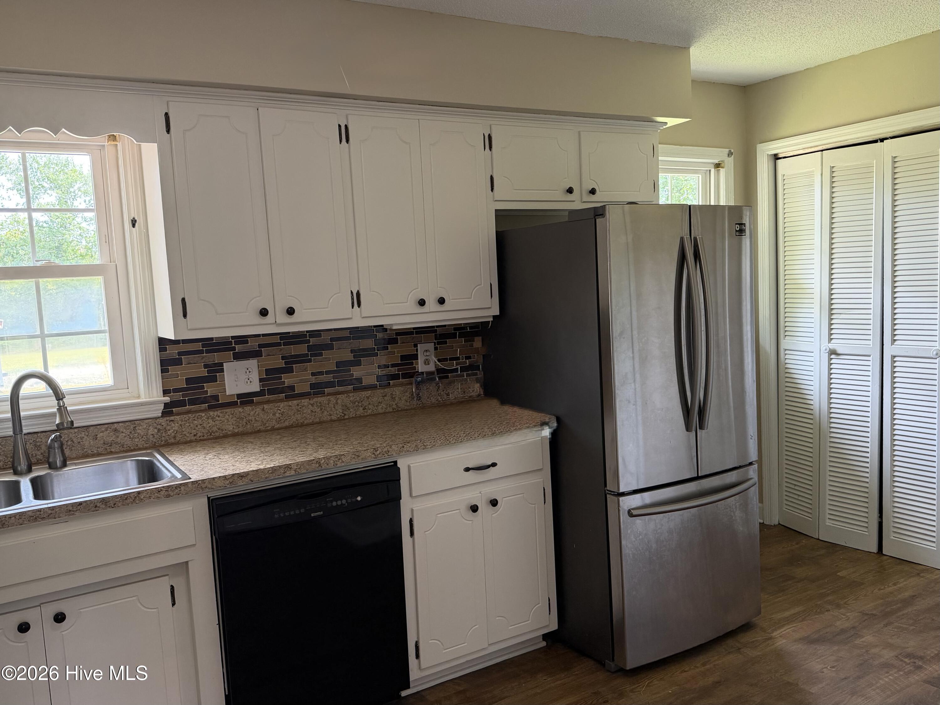 3144 Wintergreen Road,Cove City
