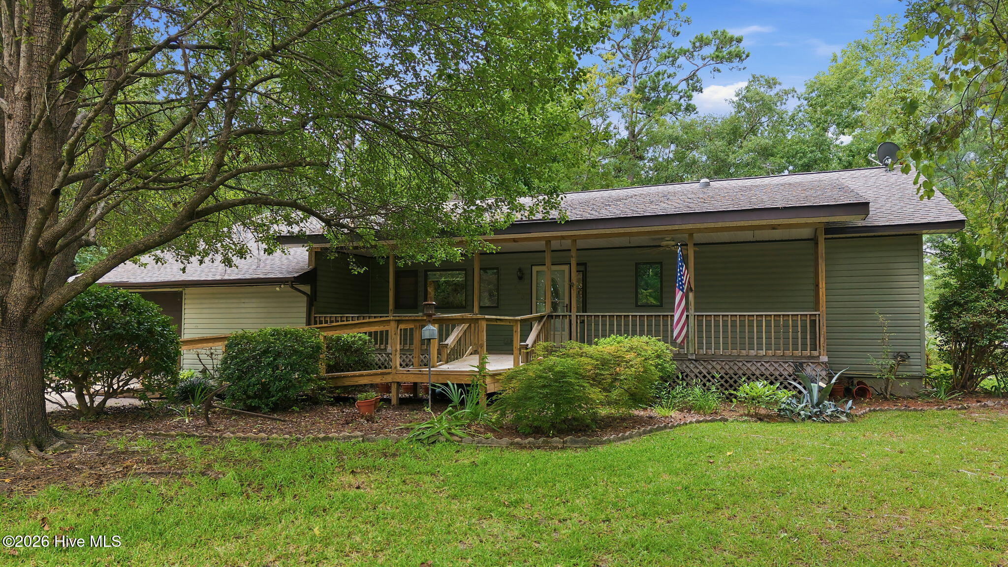 6001 Mainsail Point Road,Oriental