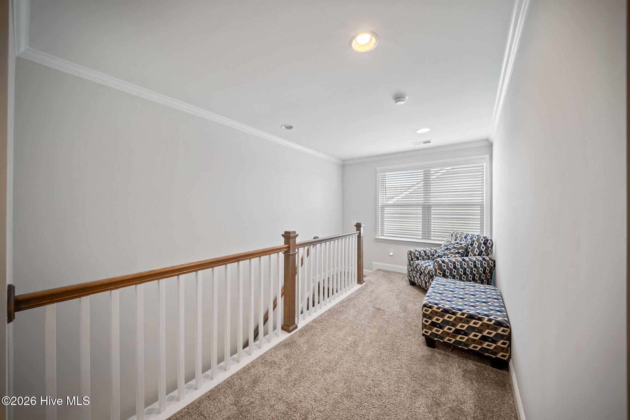 100564414 | Photo 42