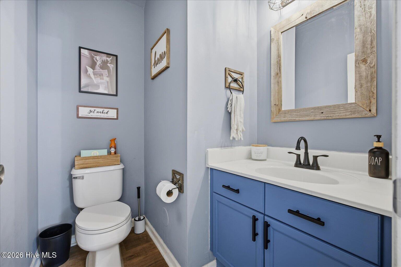 100563445 | Photo 13