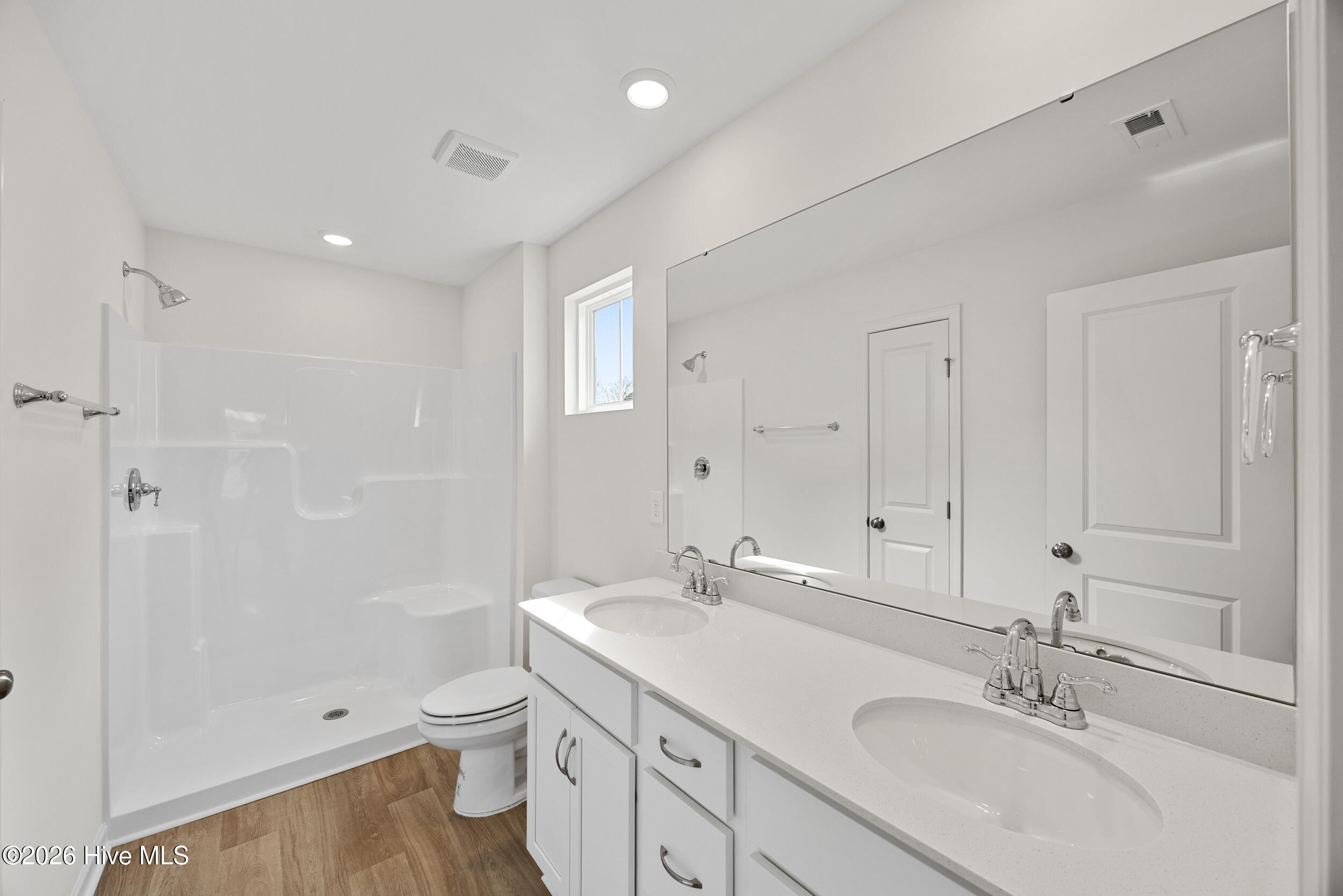 100541155 | Photo 22