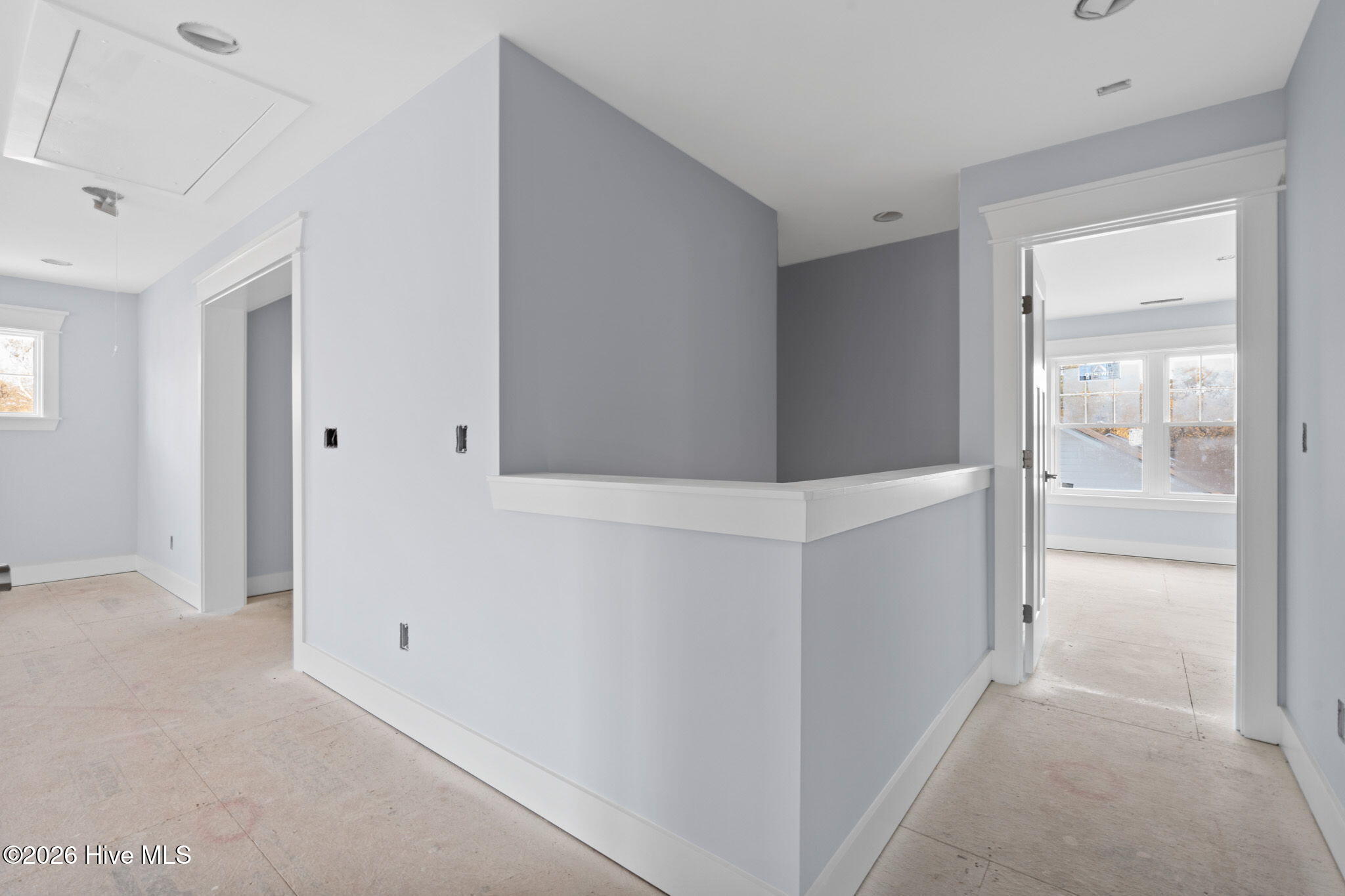 100546665 | Photo 15