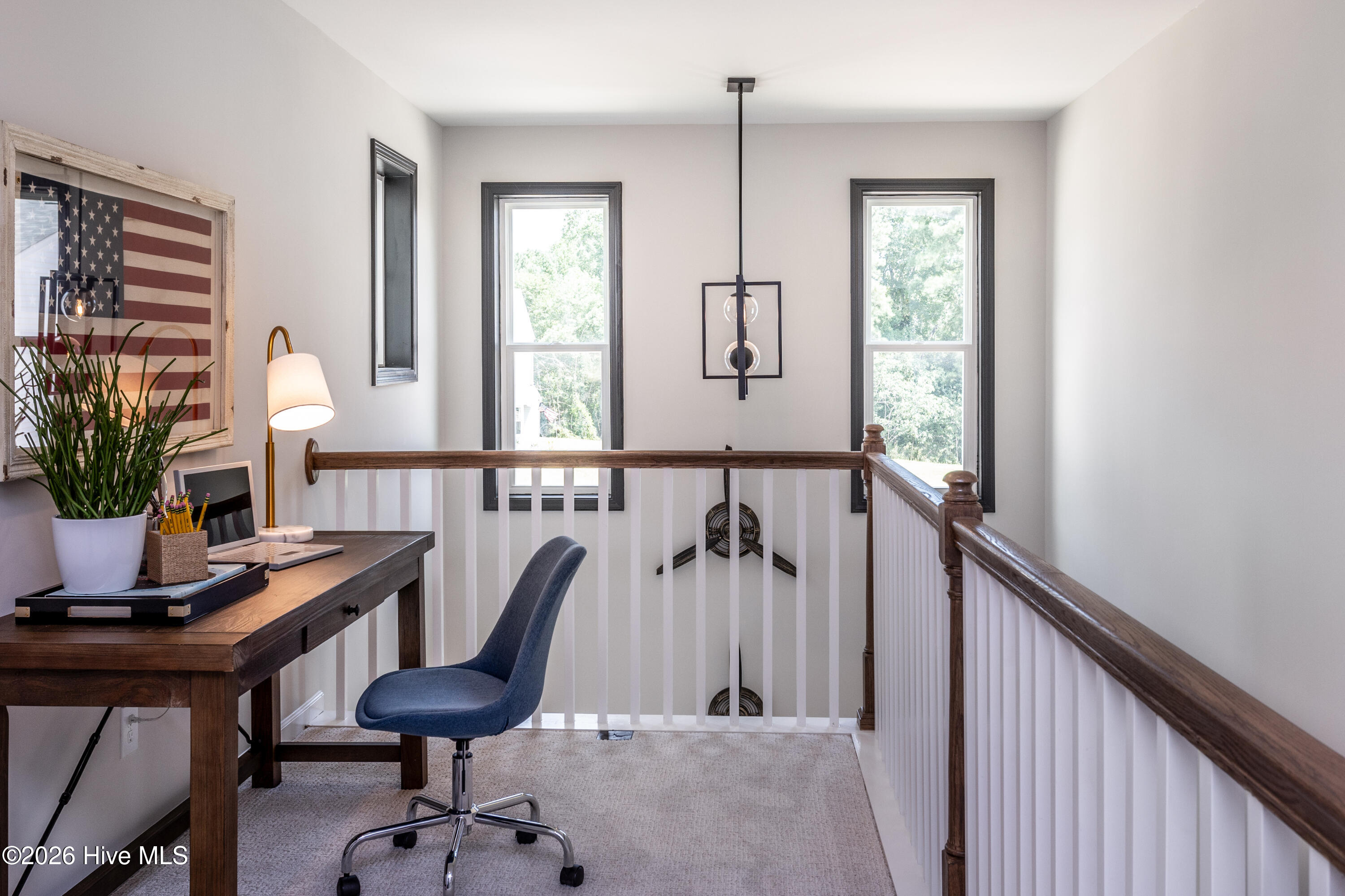 100557977 | Photo 10