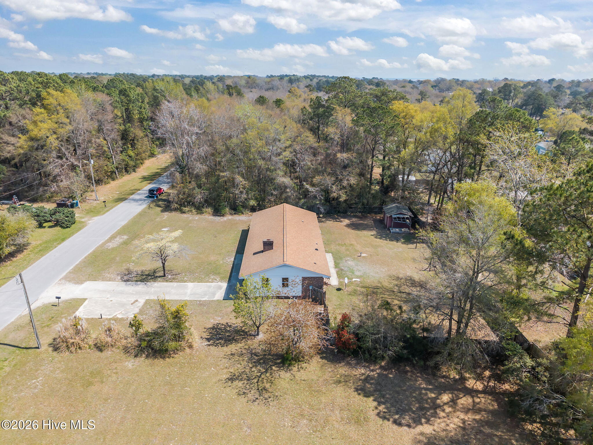 100562789 | Photo 39