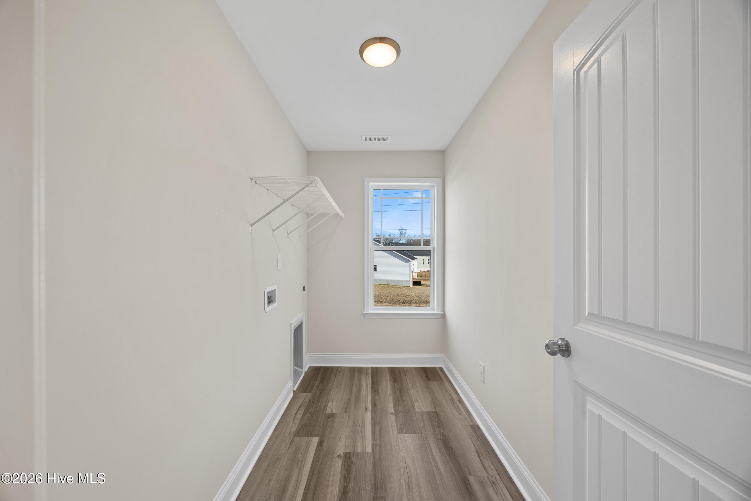 100551256 | Photo 28