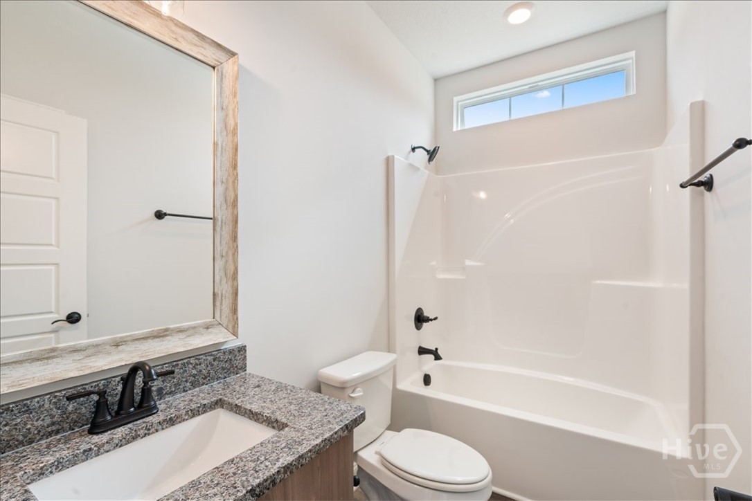 Homes for sale in Guyton, GA | 304 Timberlake Dr, Guyton, GA 31312 | MLS# SA333445