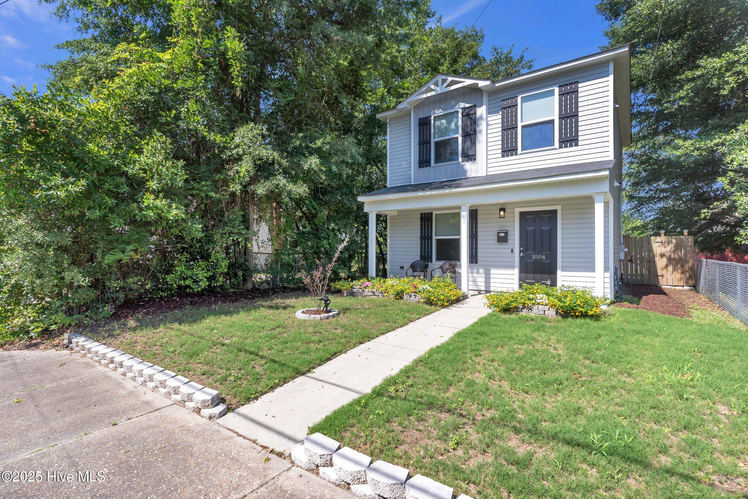 1004 s 8th st -00002