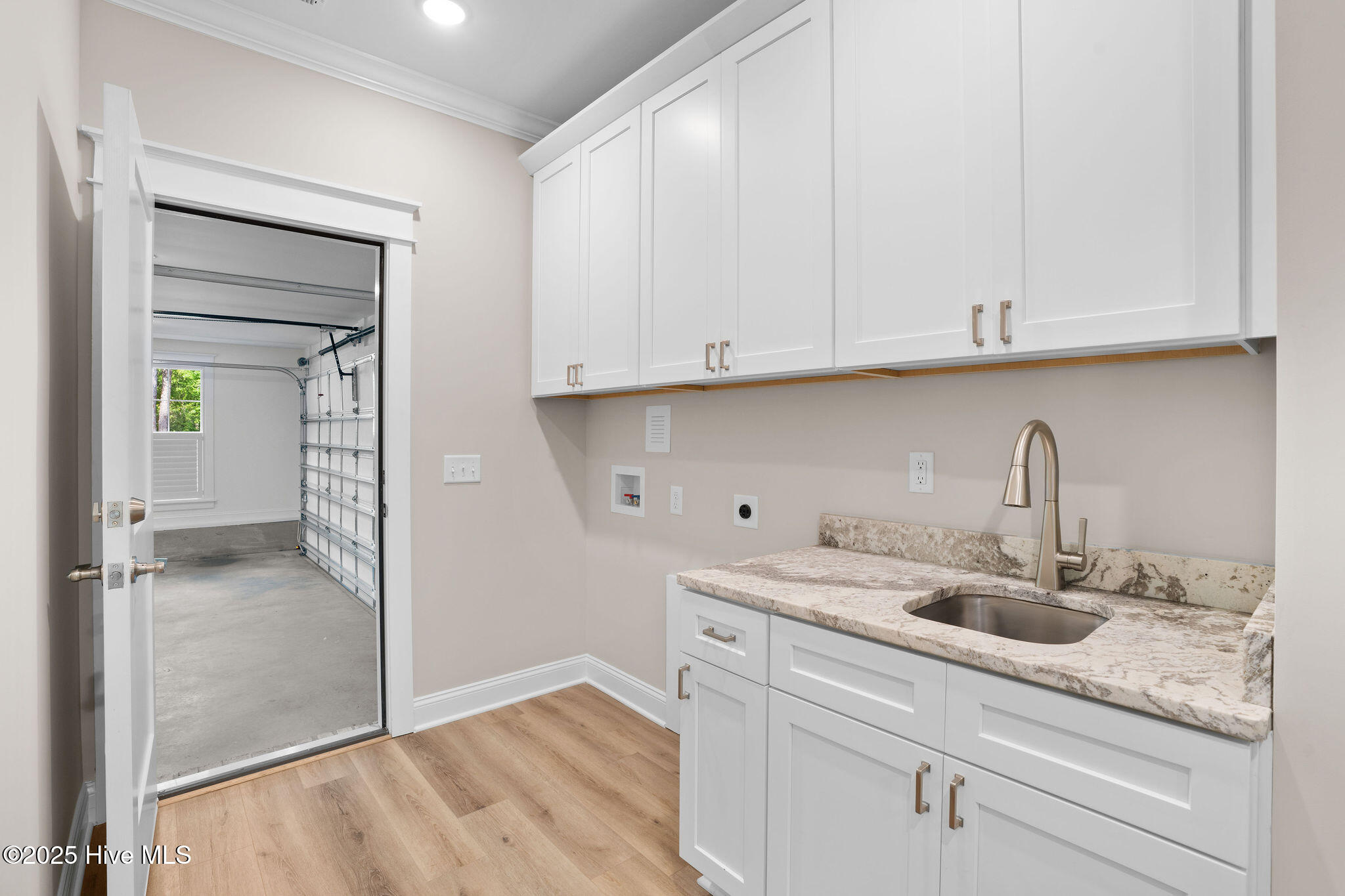 100524622 | Photo 41