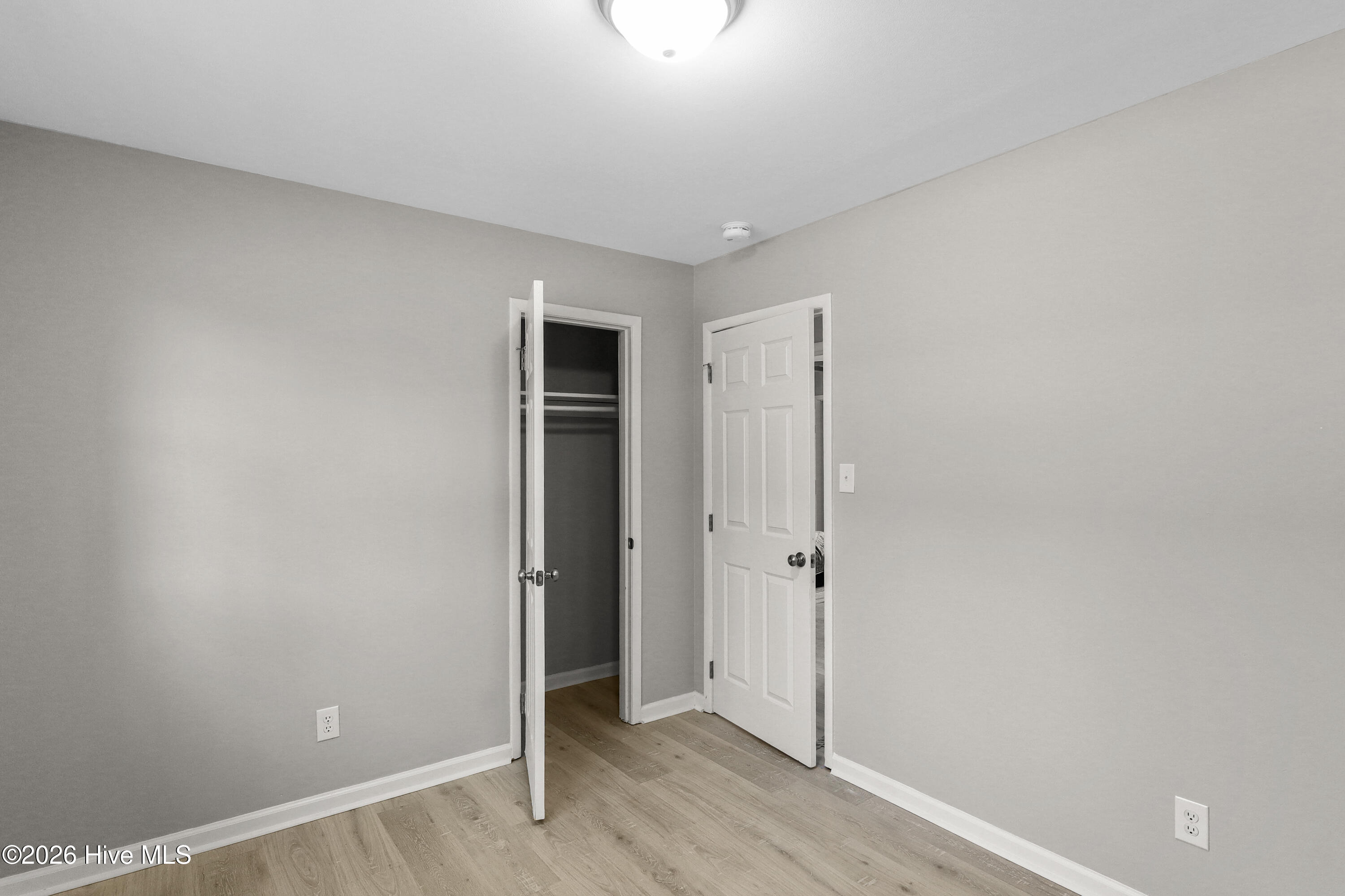 100553720 | Photo 17