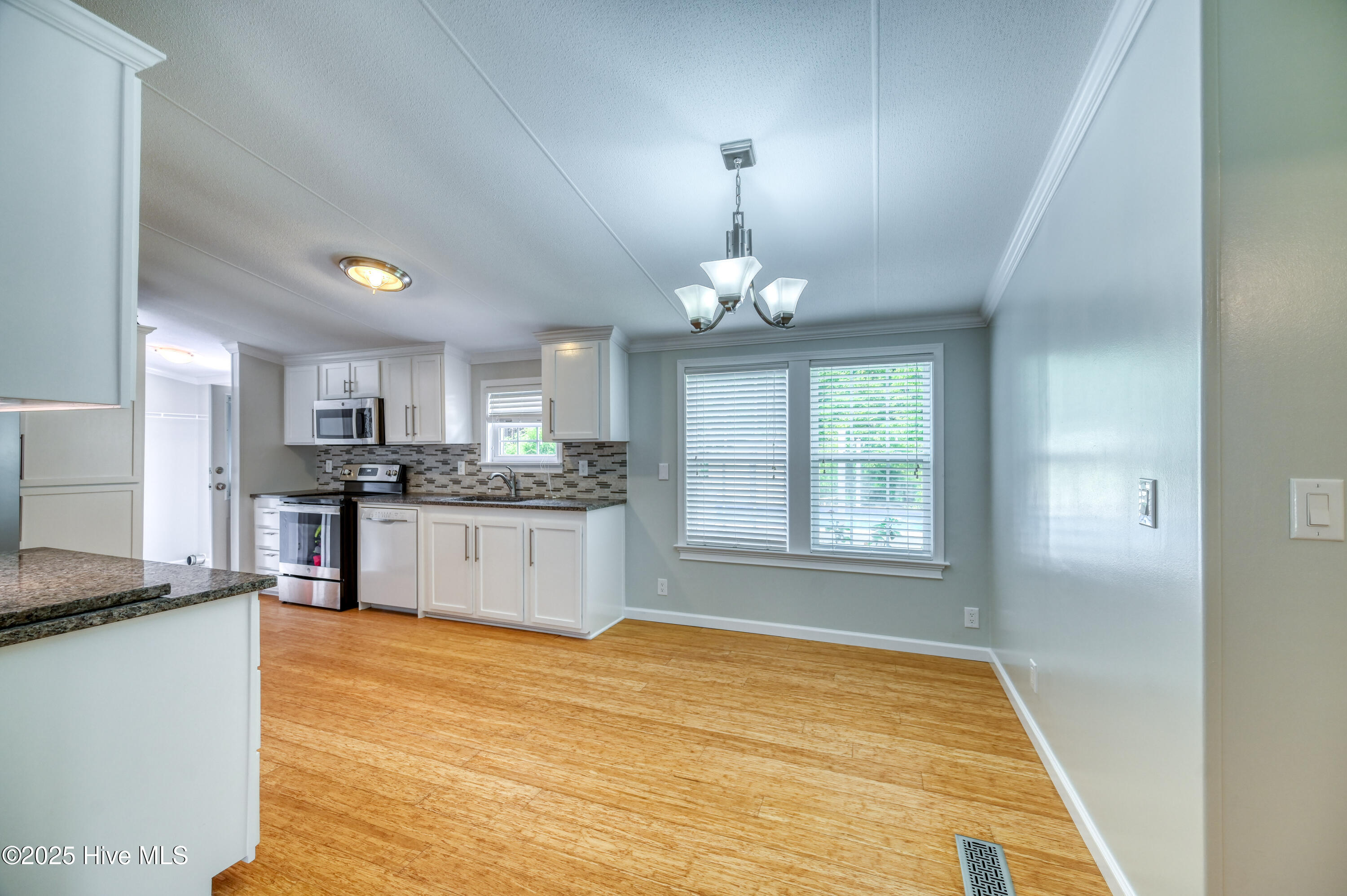 120 S Burning Tree Drive, Hampstead, NC 28443 – photo 9: untitled-2-12