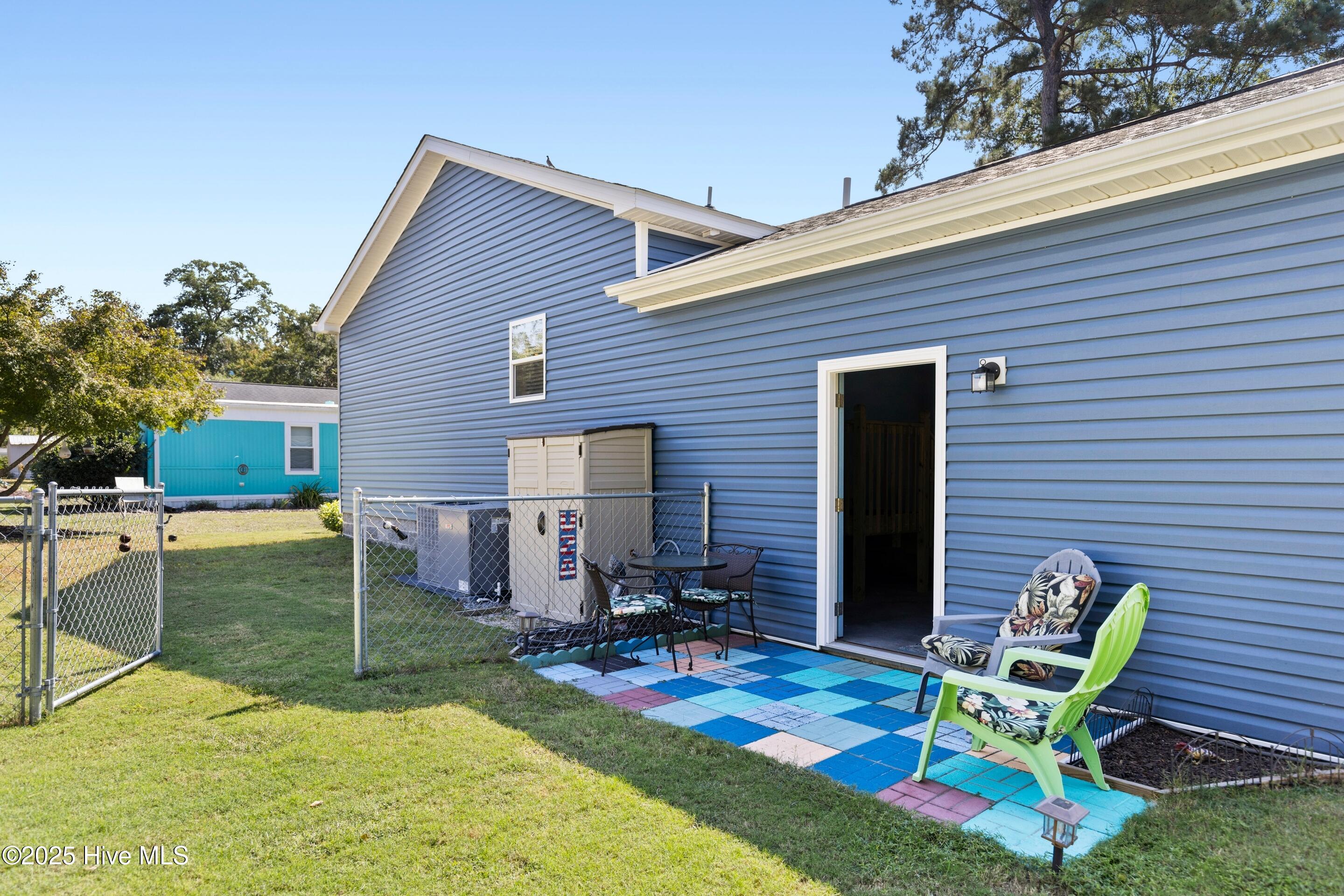 100531794 | Photo 36