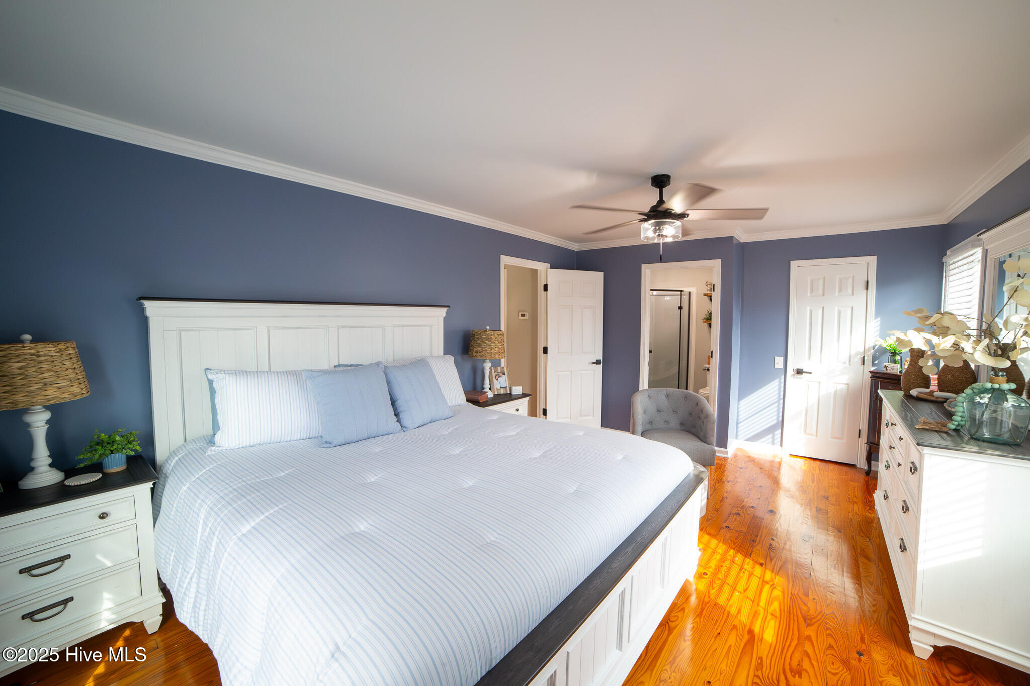 100542481 | Photo 39