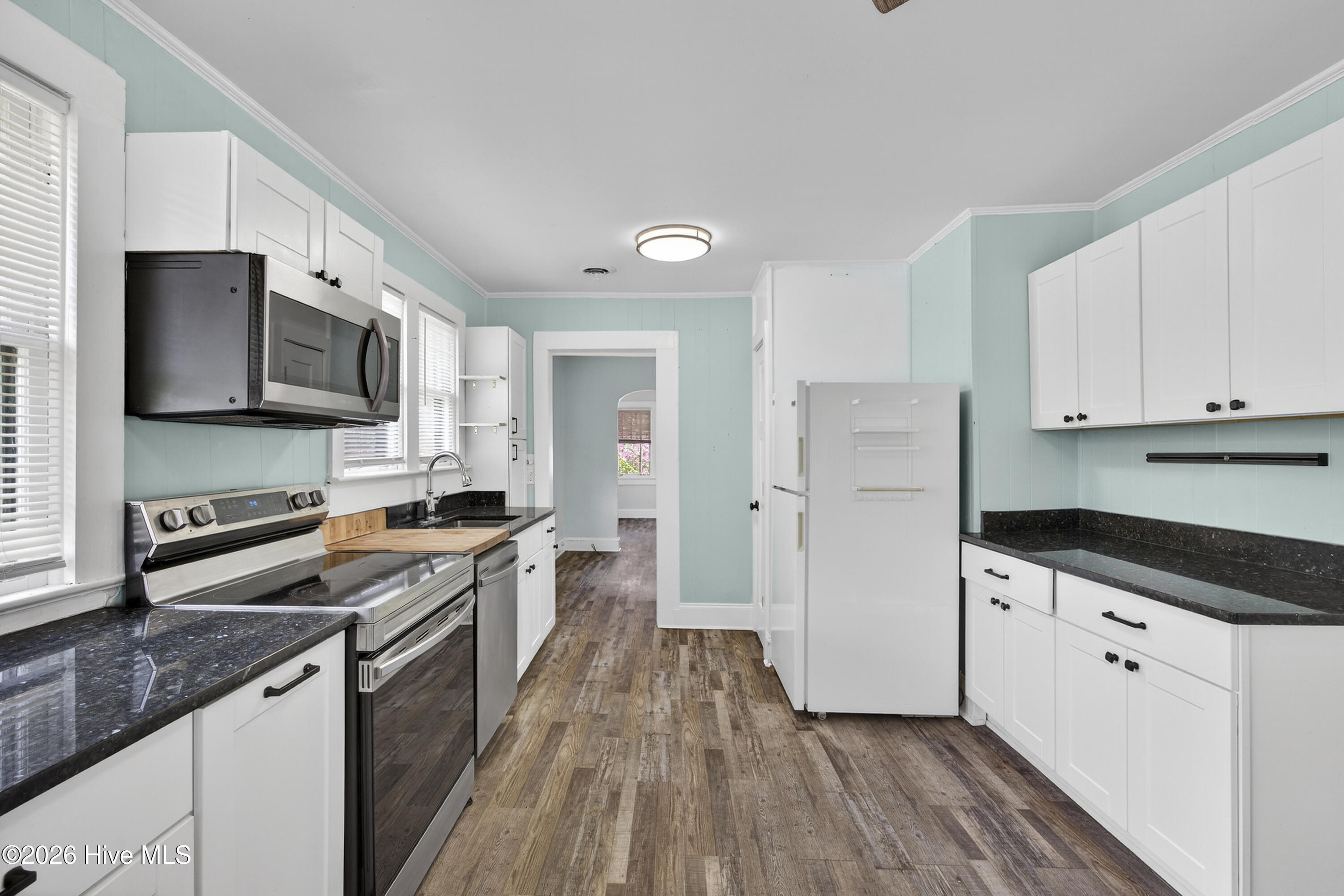 100564526 | Photo 22