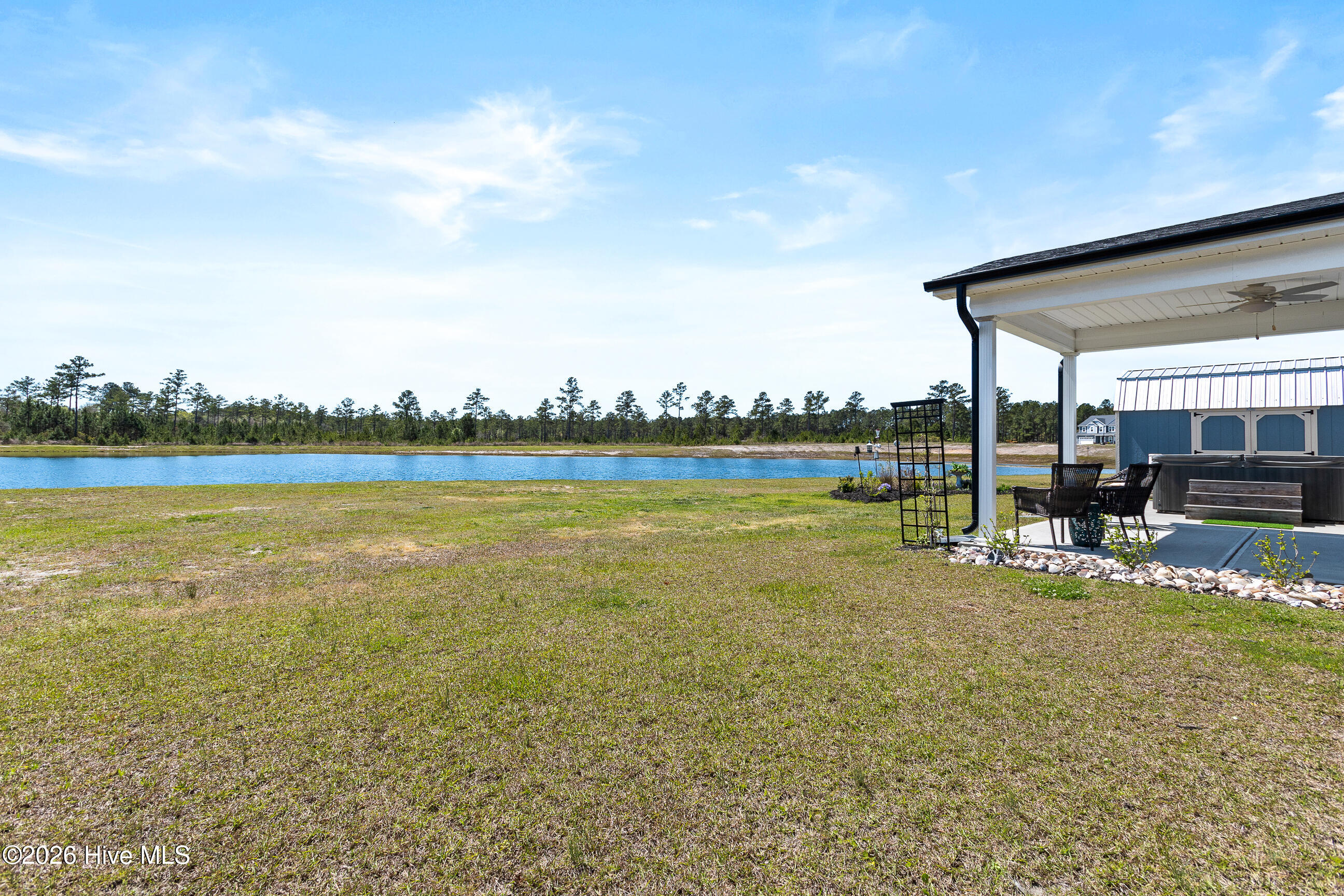 100563975 | Photo 39