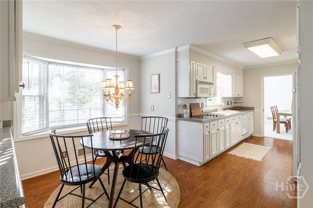 170 Dunwoody Drive