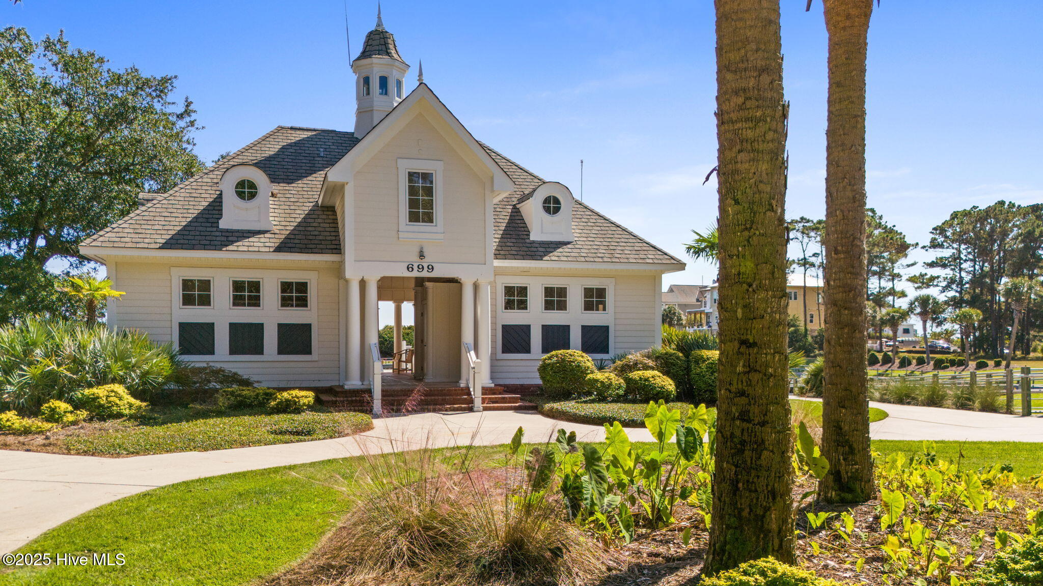 100549580 | Photo 87