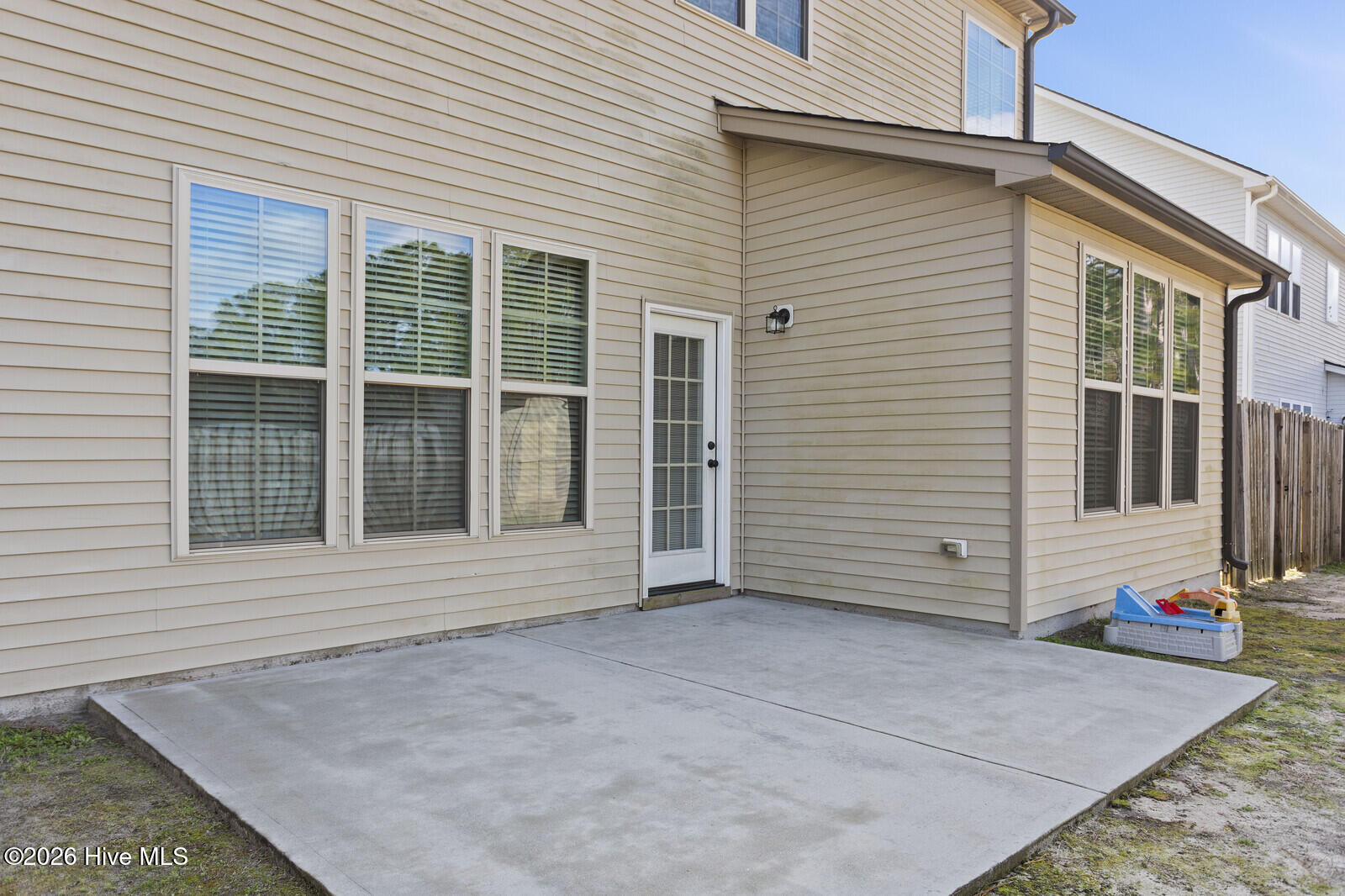 100558633 | Photo 36