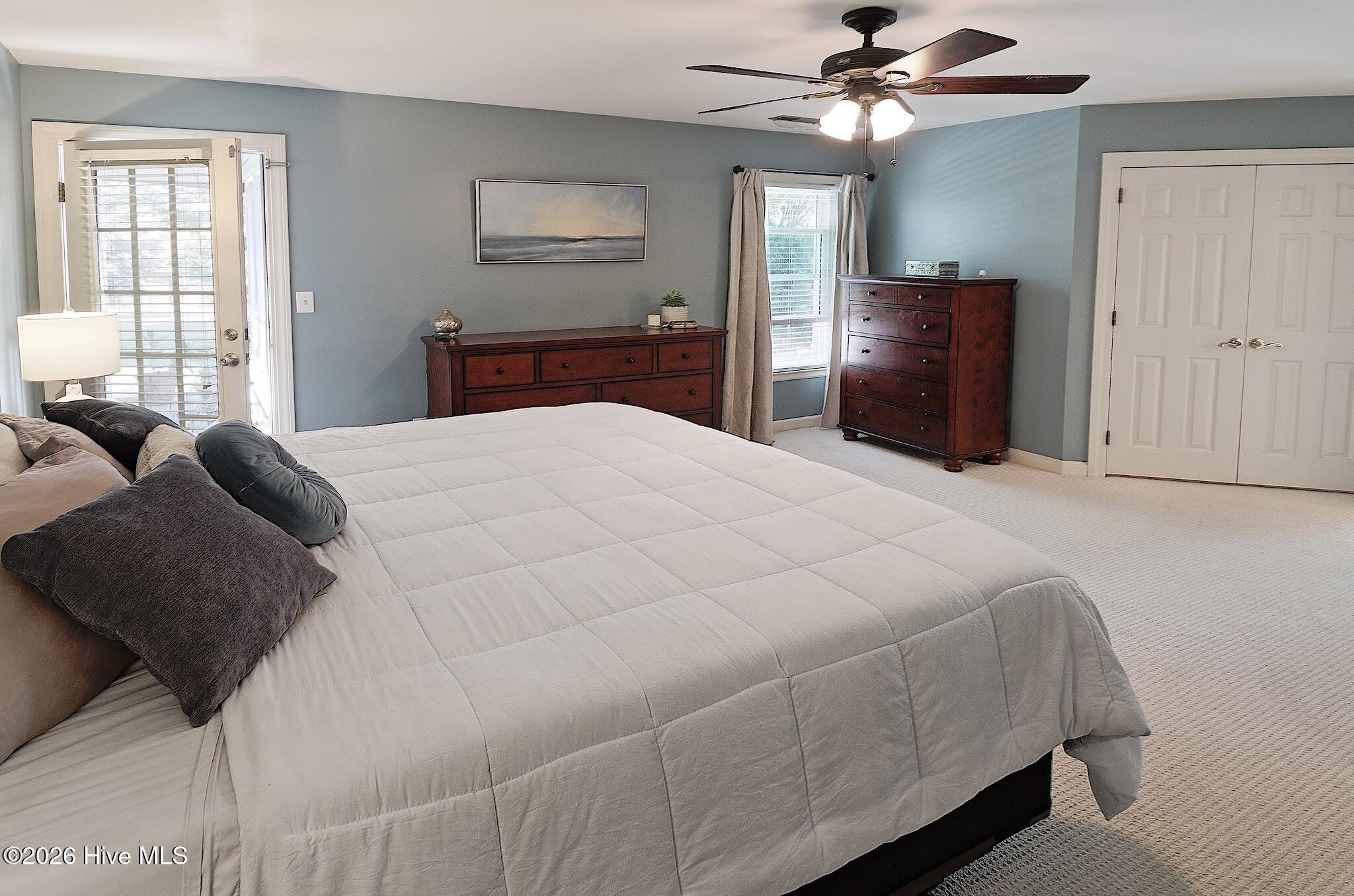 100569674 | Photo 13