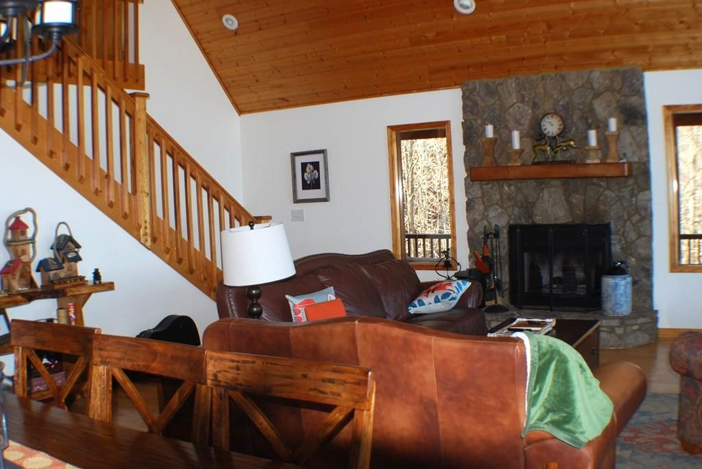 1013 Buck Ridge Drive, Murphy, NC 28906 Listing Photo  17