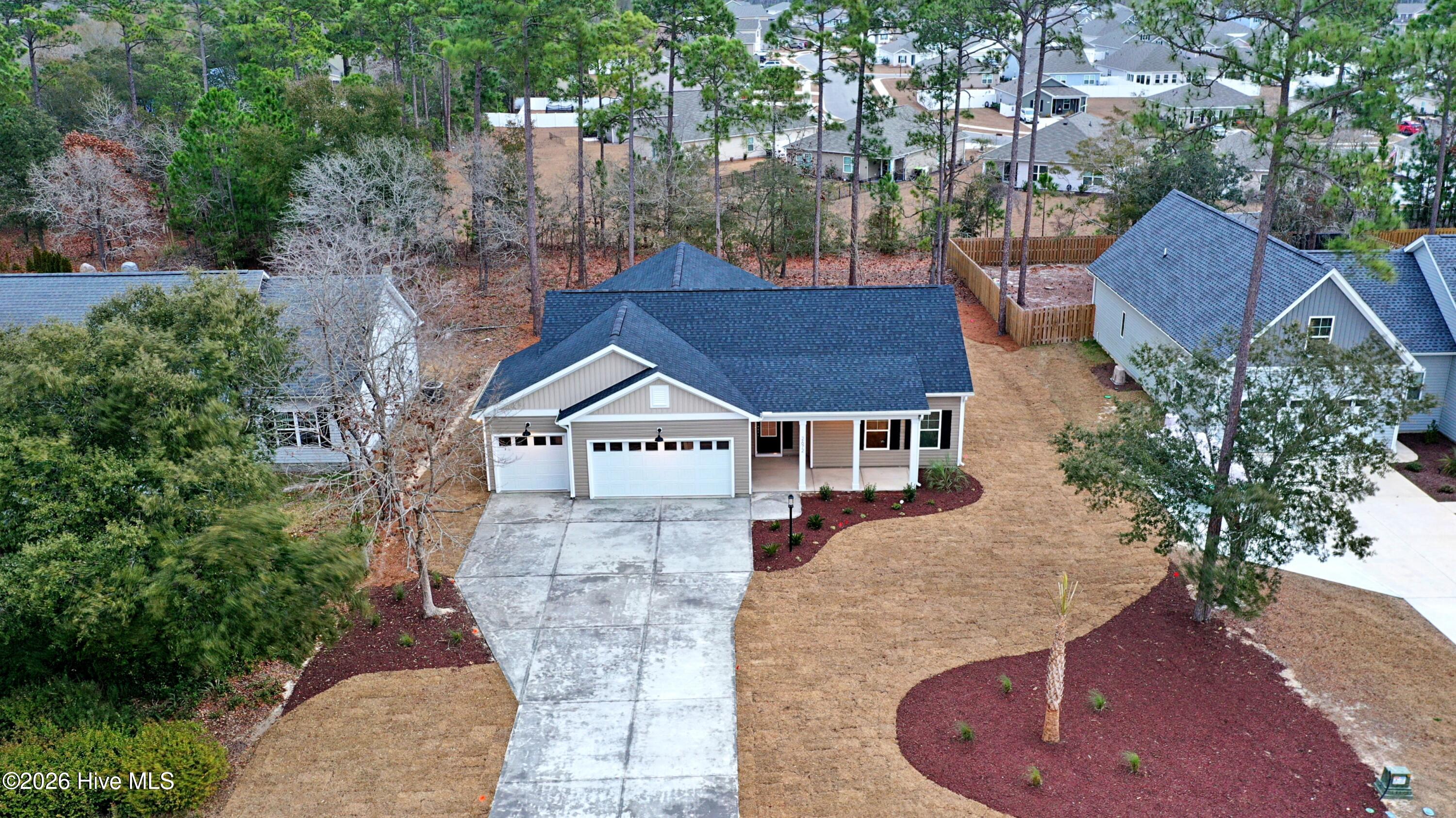 100555122 | Photo 41