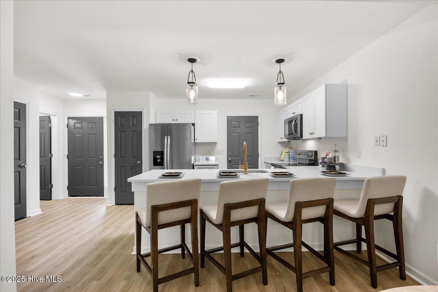 100522209 | Photo 14