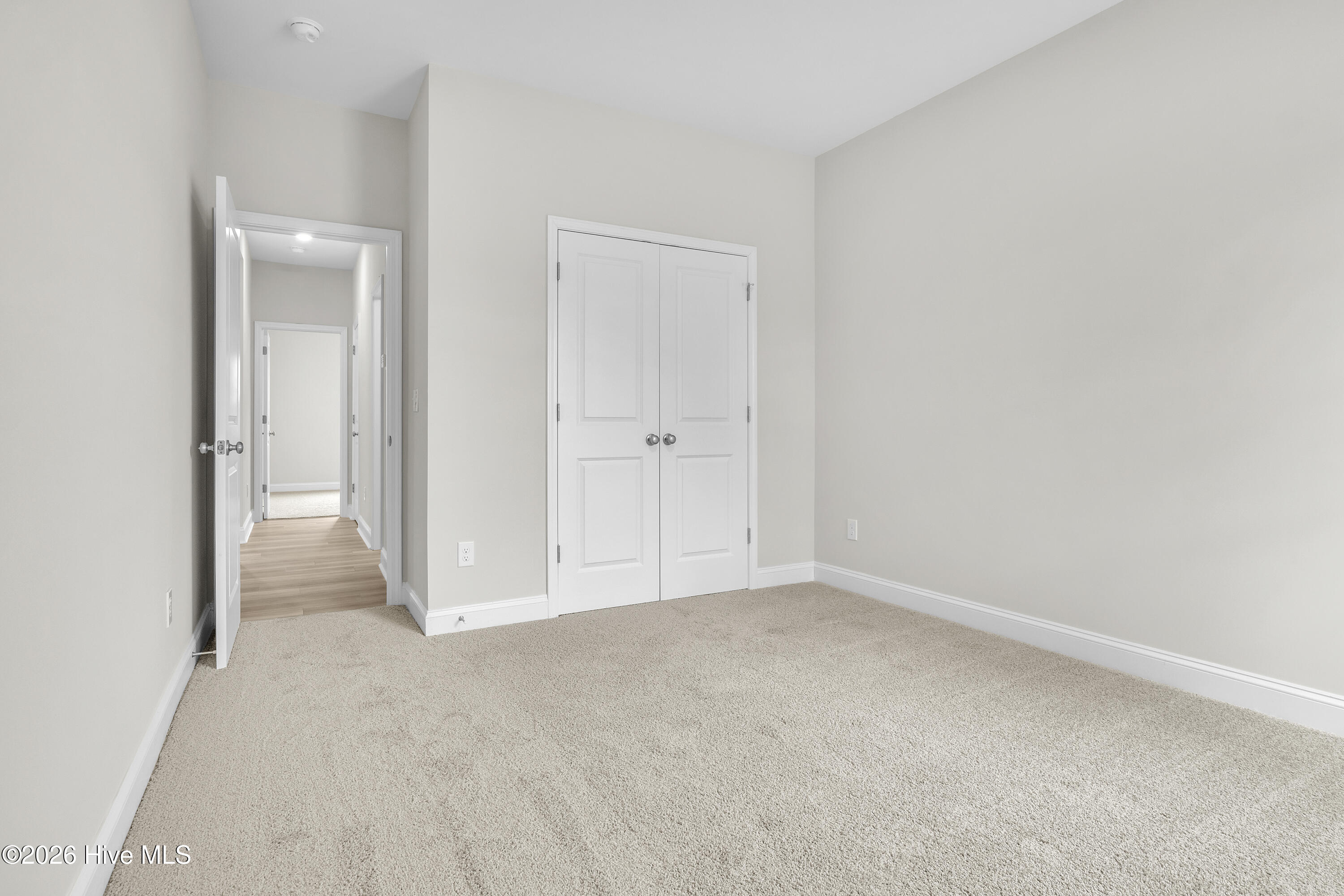 100552787 | Photo 50