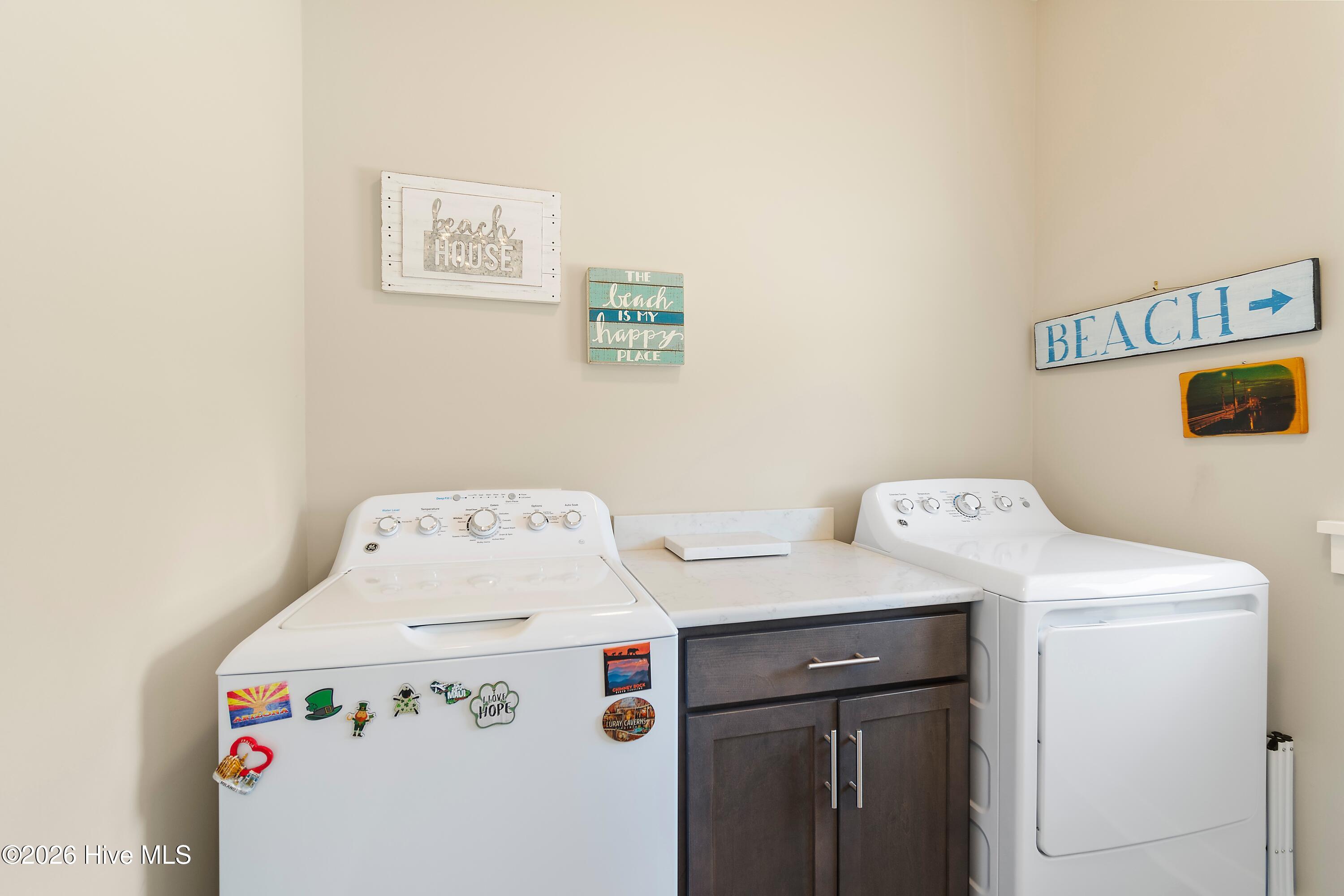 100561295 | Photo 22