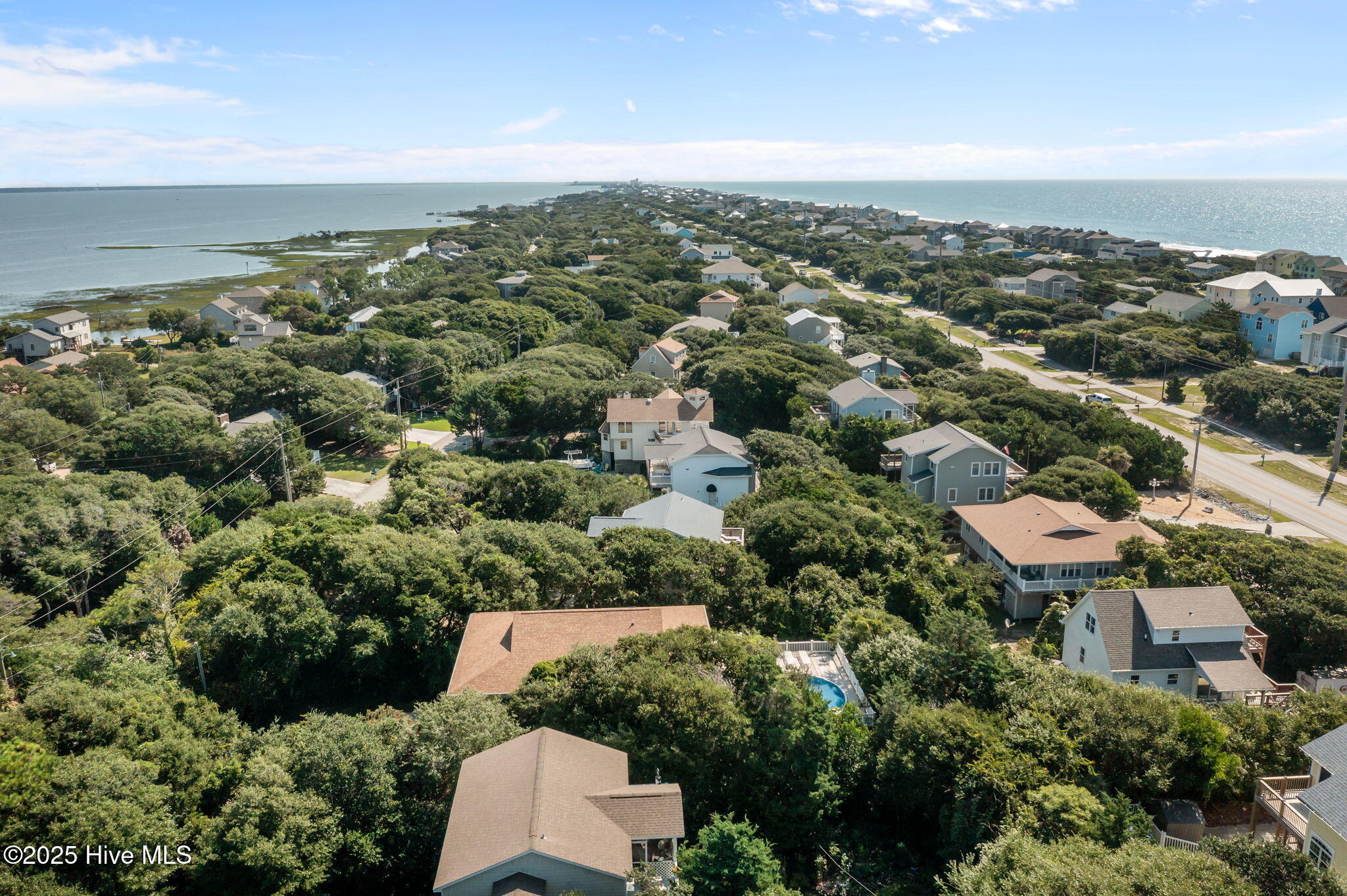 100530598 | Photo 12