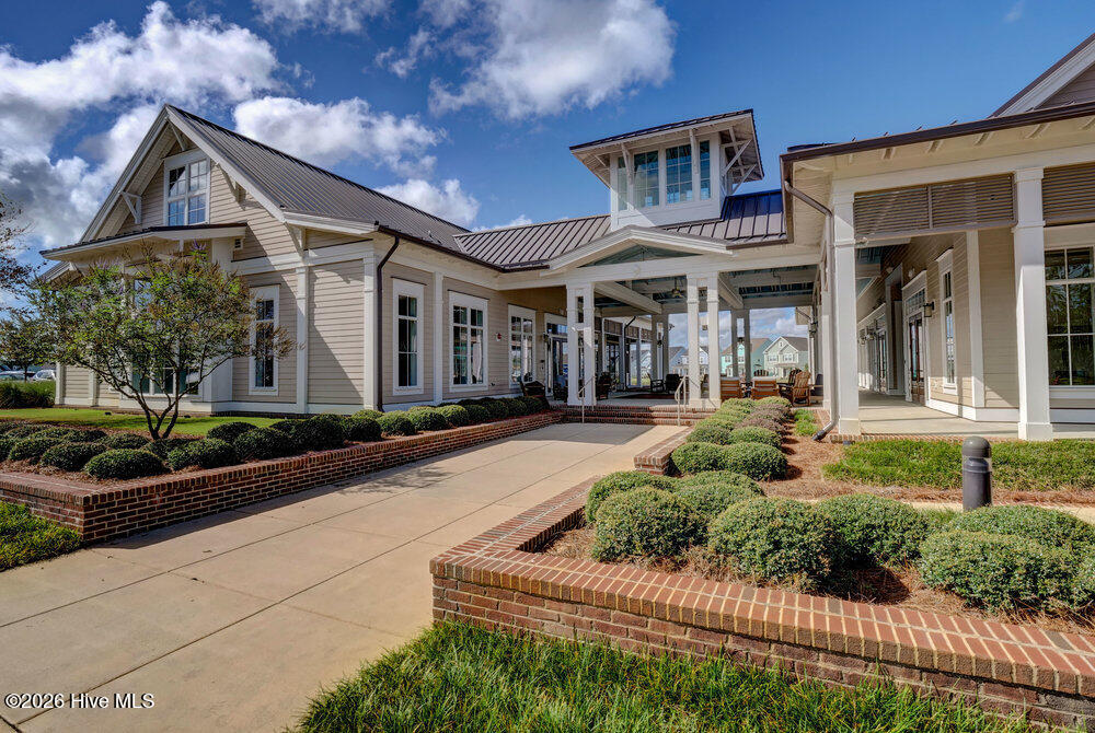 100560920 | Photo 41