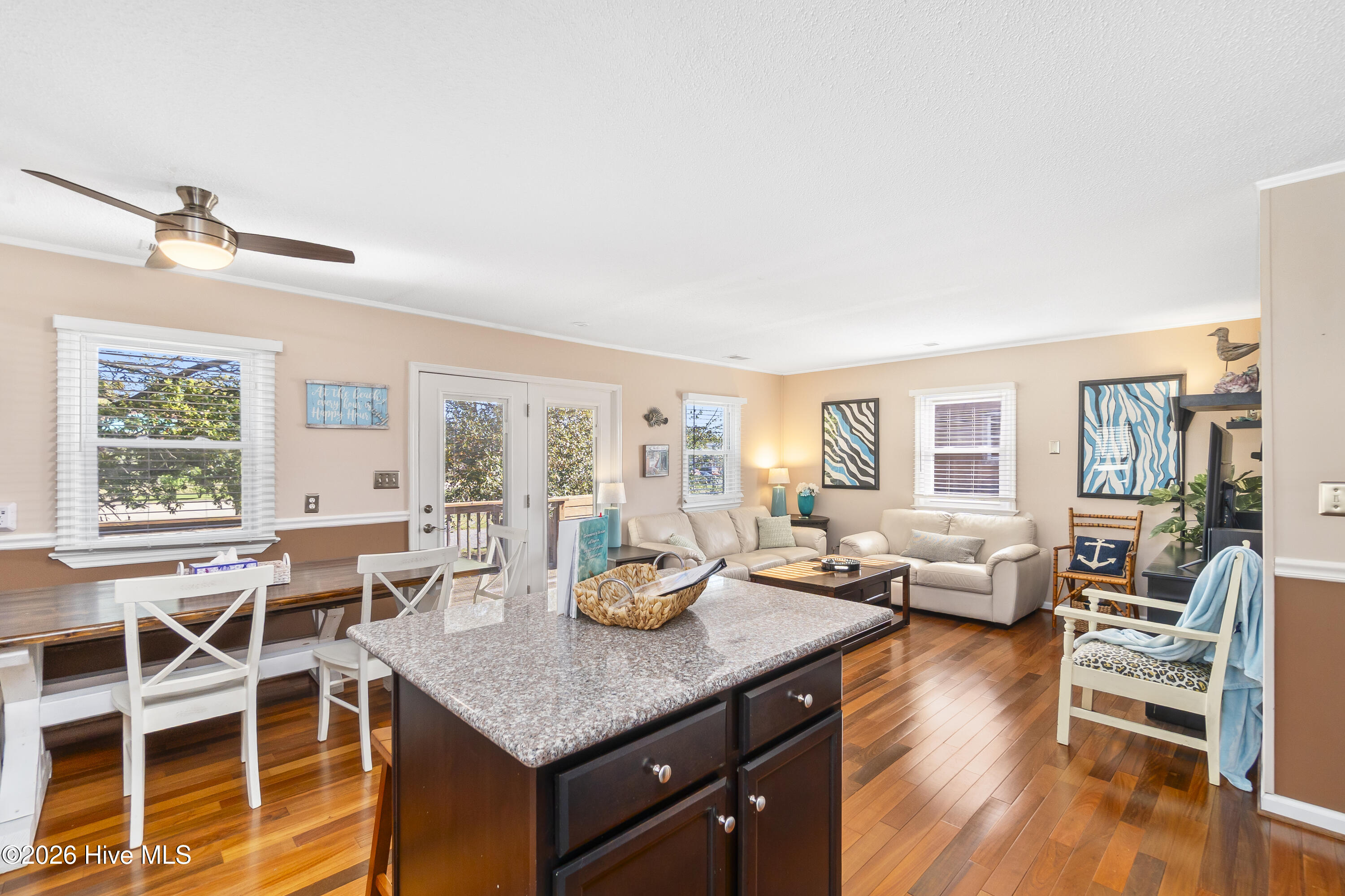 104 E Blackman Street, Nags Head, NC, 27959