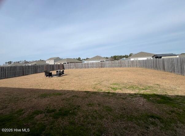 100548379 | Photo 33