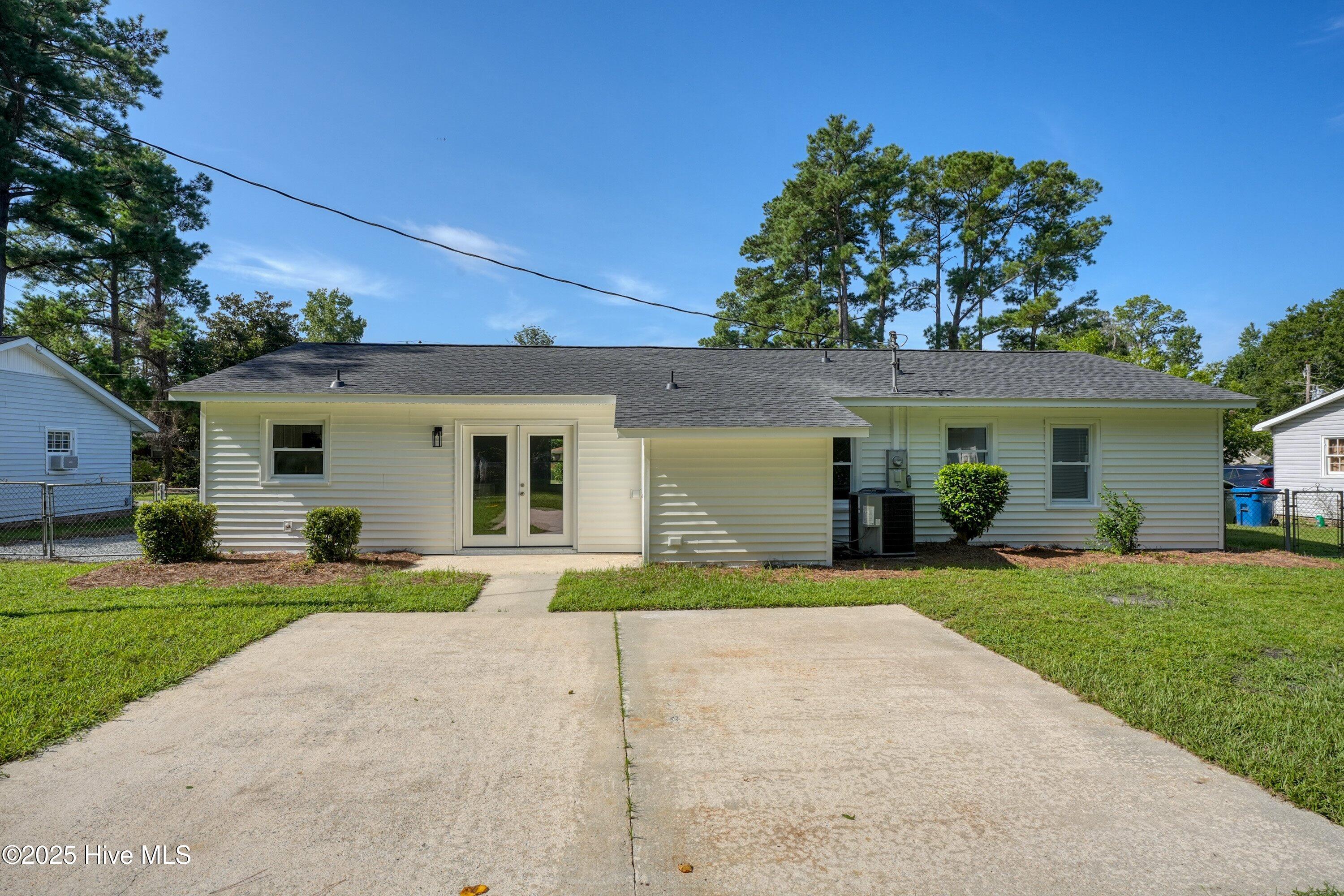 100522514 | Photo 25