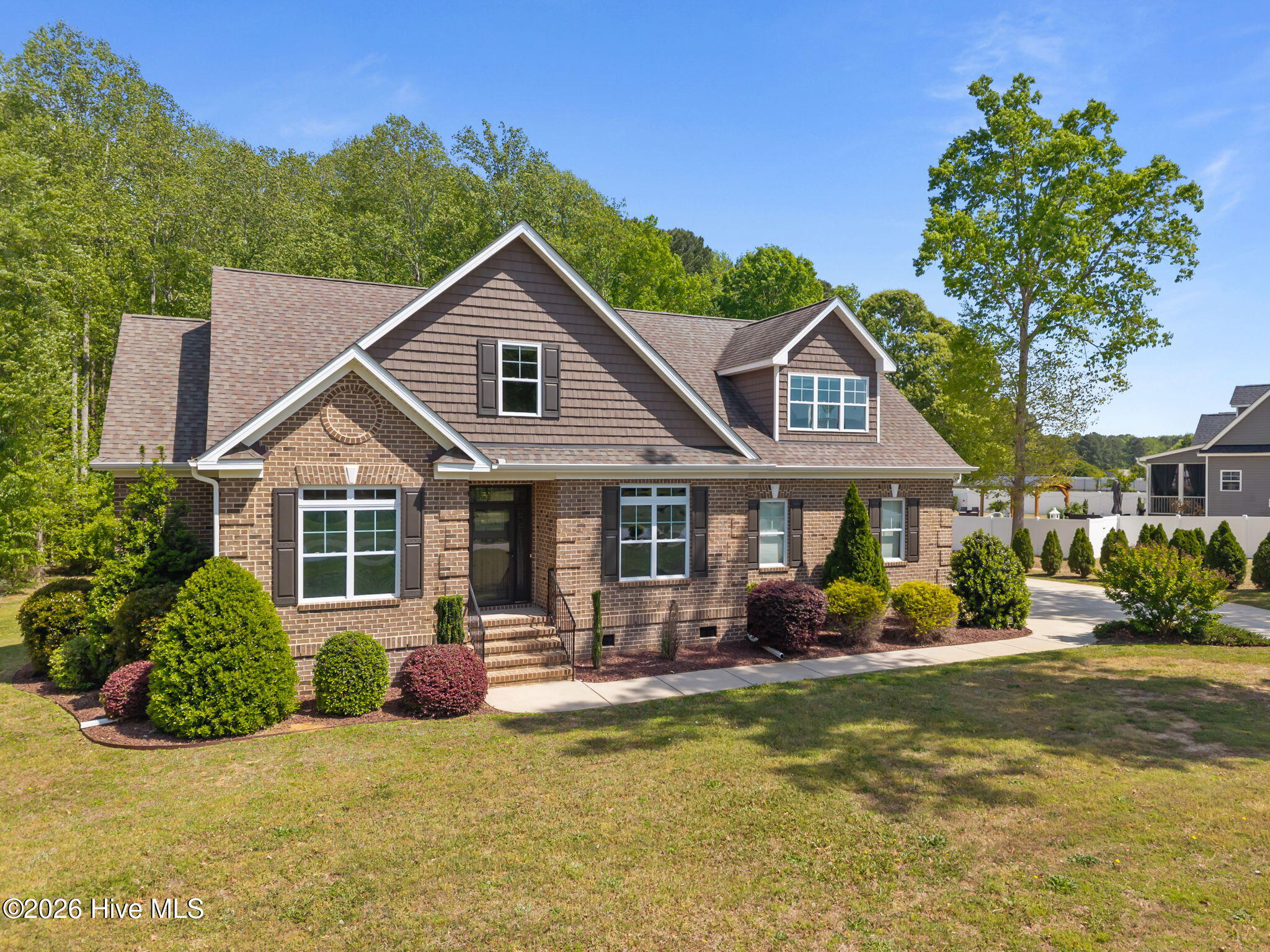 145 Blackjack Oak Drive E, Richmond Hill, GA, 31324