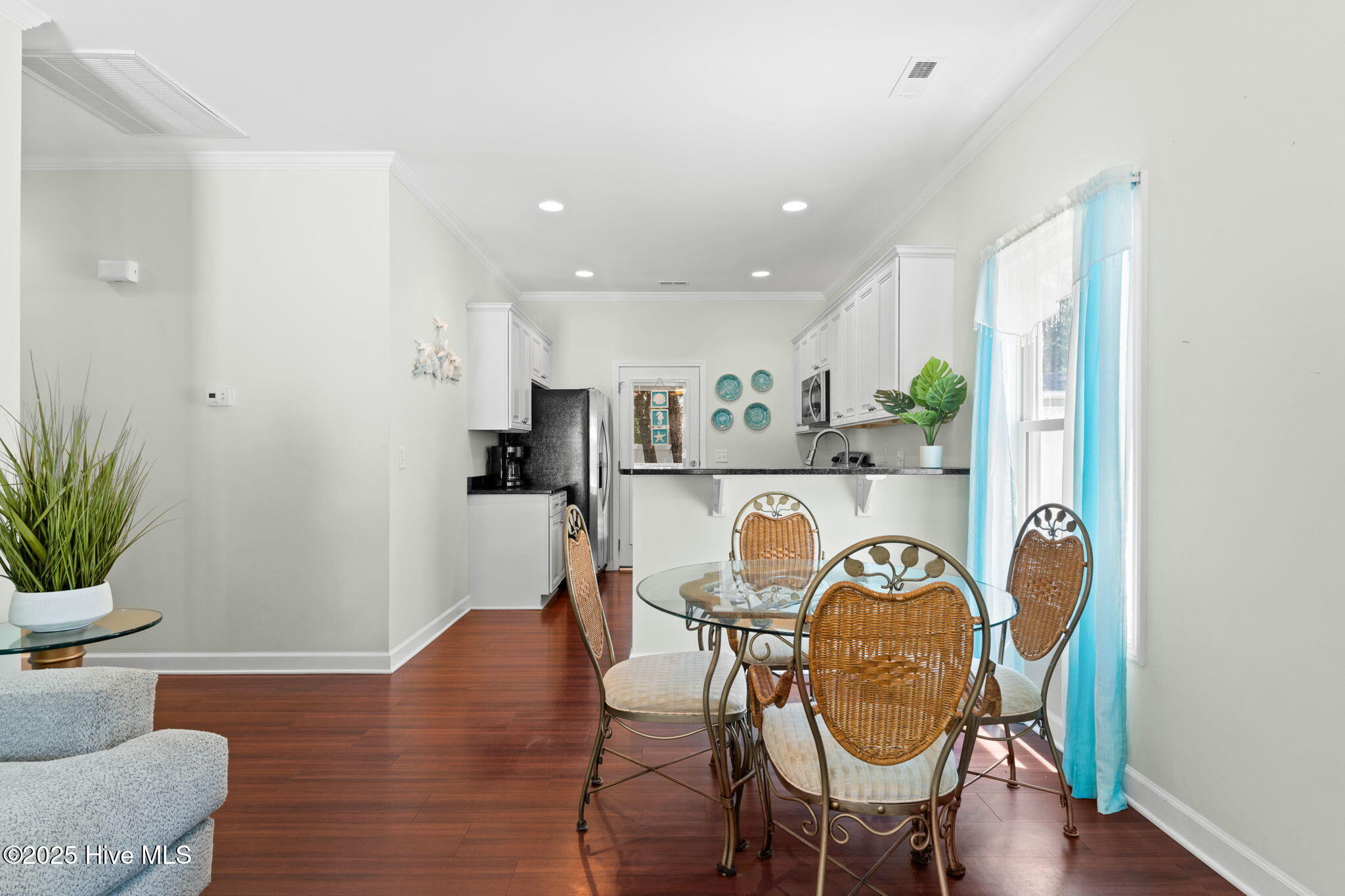 17-web-or-mls-Cammediallc.com (30 of 37)