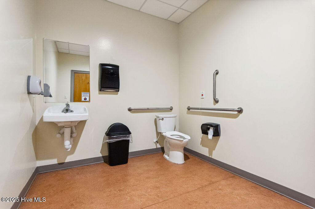 4275 Western Boulevard, Jacksonville, NC, 28546