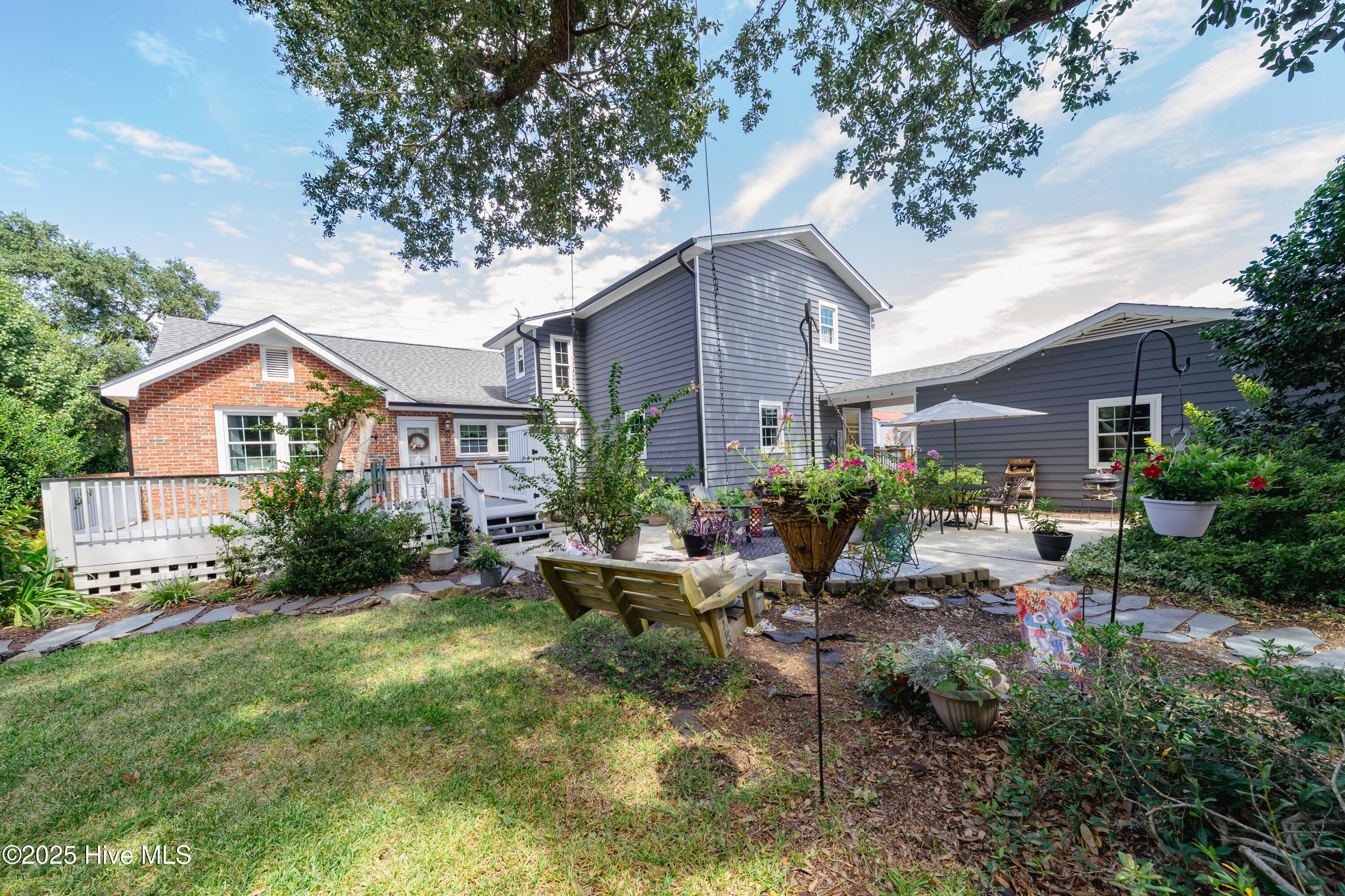 100531366 | Photo 26