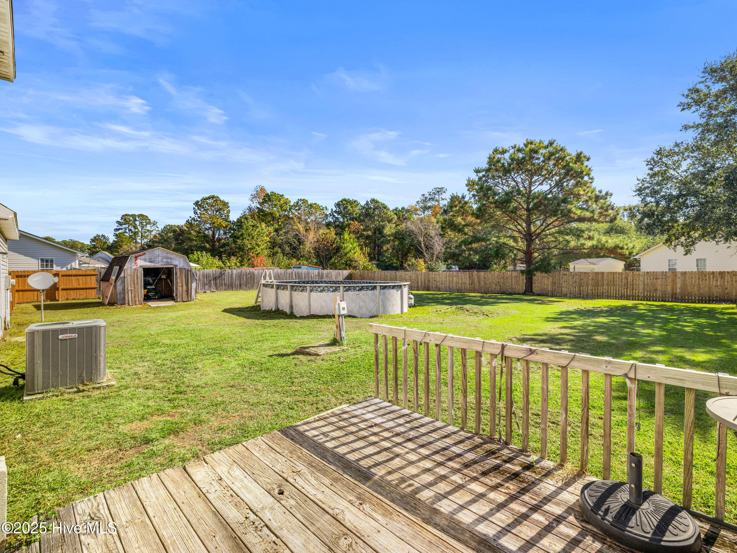 100541472 | Photo 45